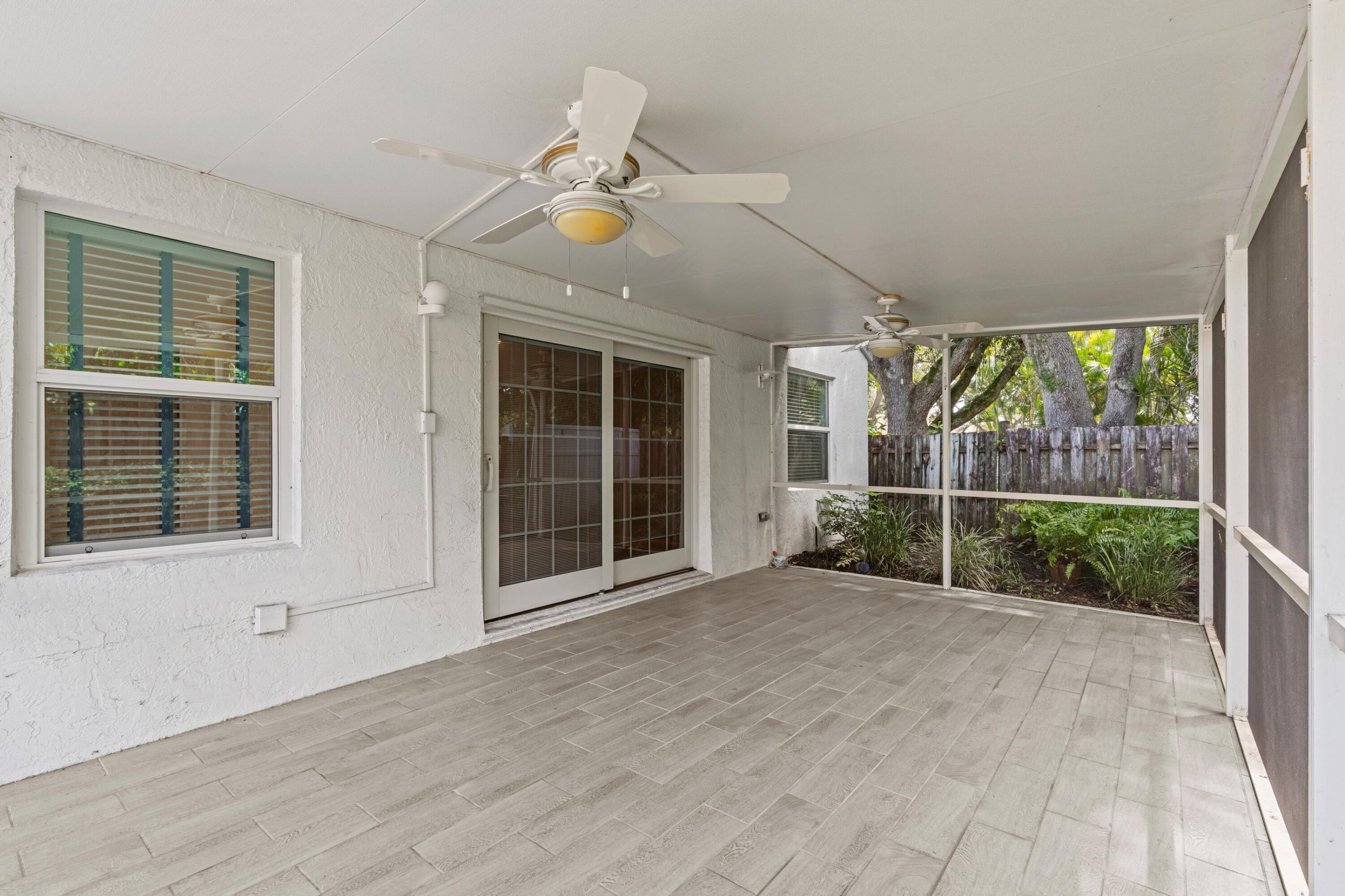 Residence photo 17