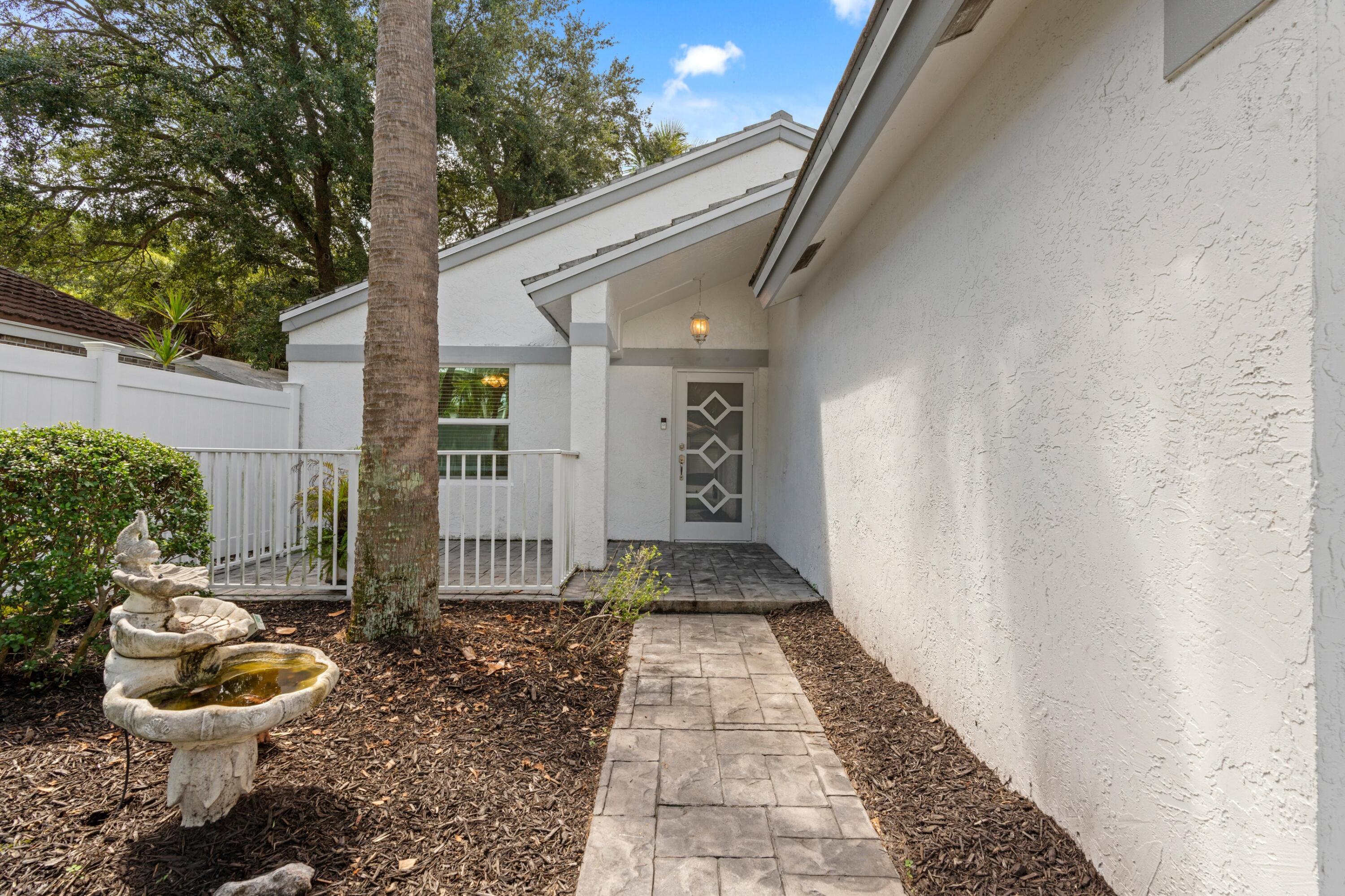 Residence photo 20
