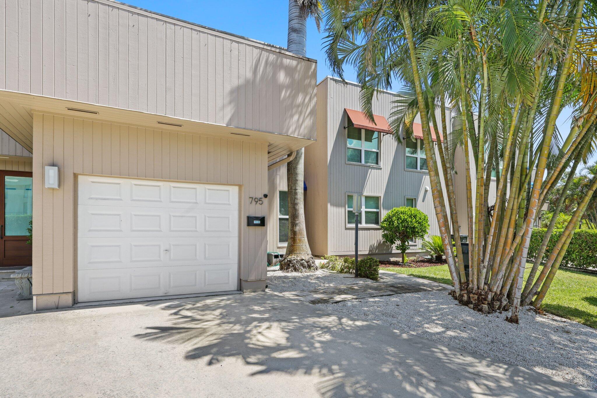  Residence photo 7