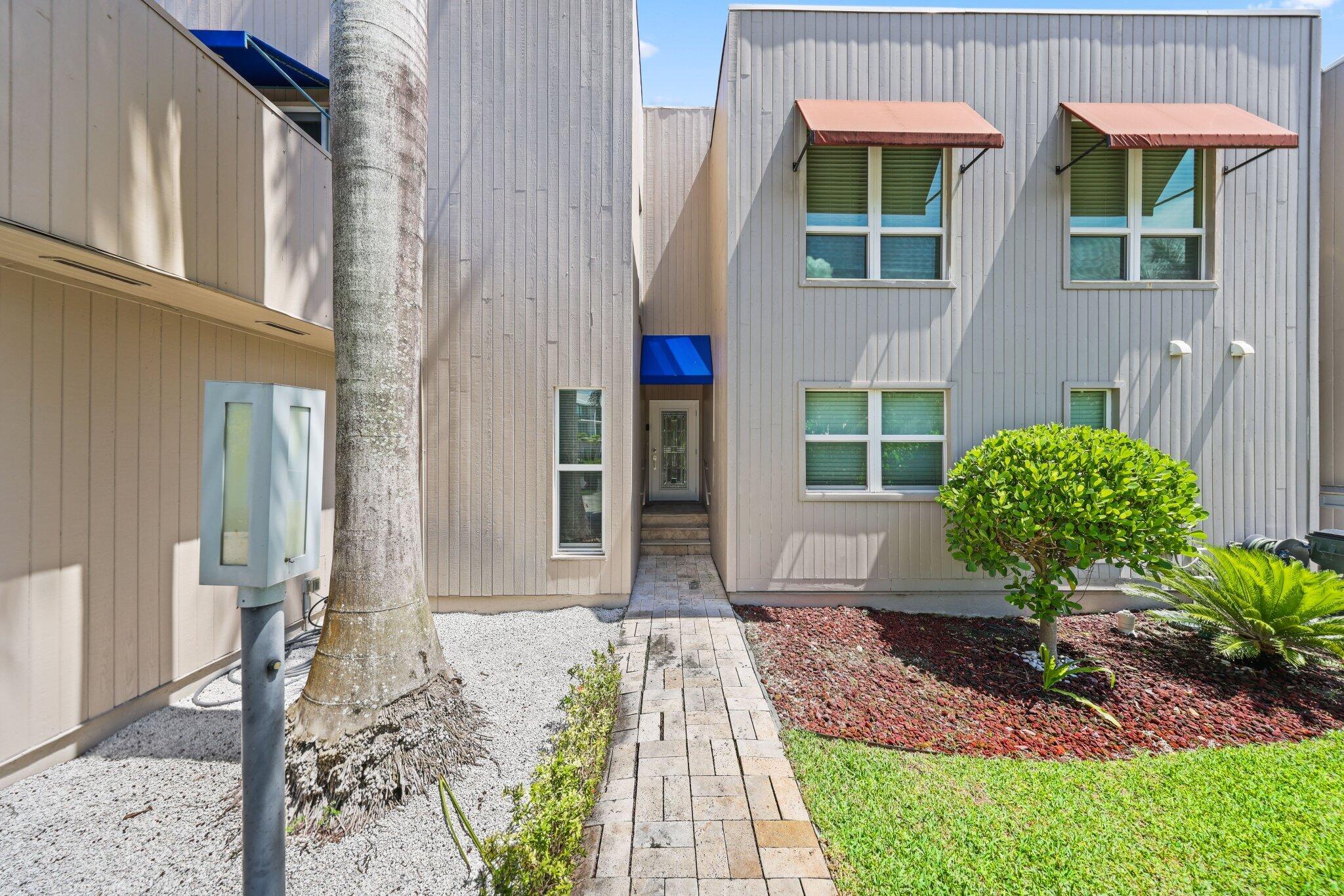  Residence photo 9