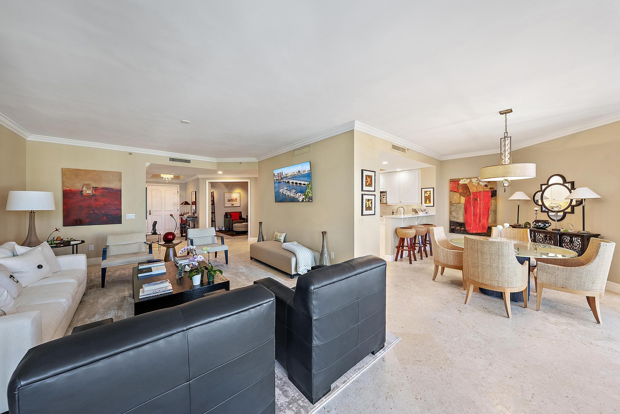 Jupiter Yacht Club Unit 305 photo 6