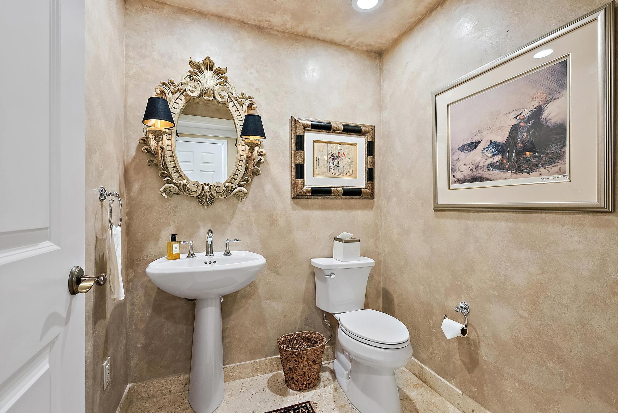 Jupiter Yacht Club Unit 305 photo 20