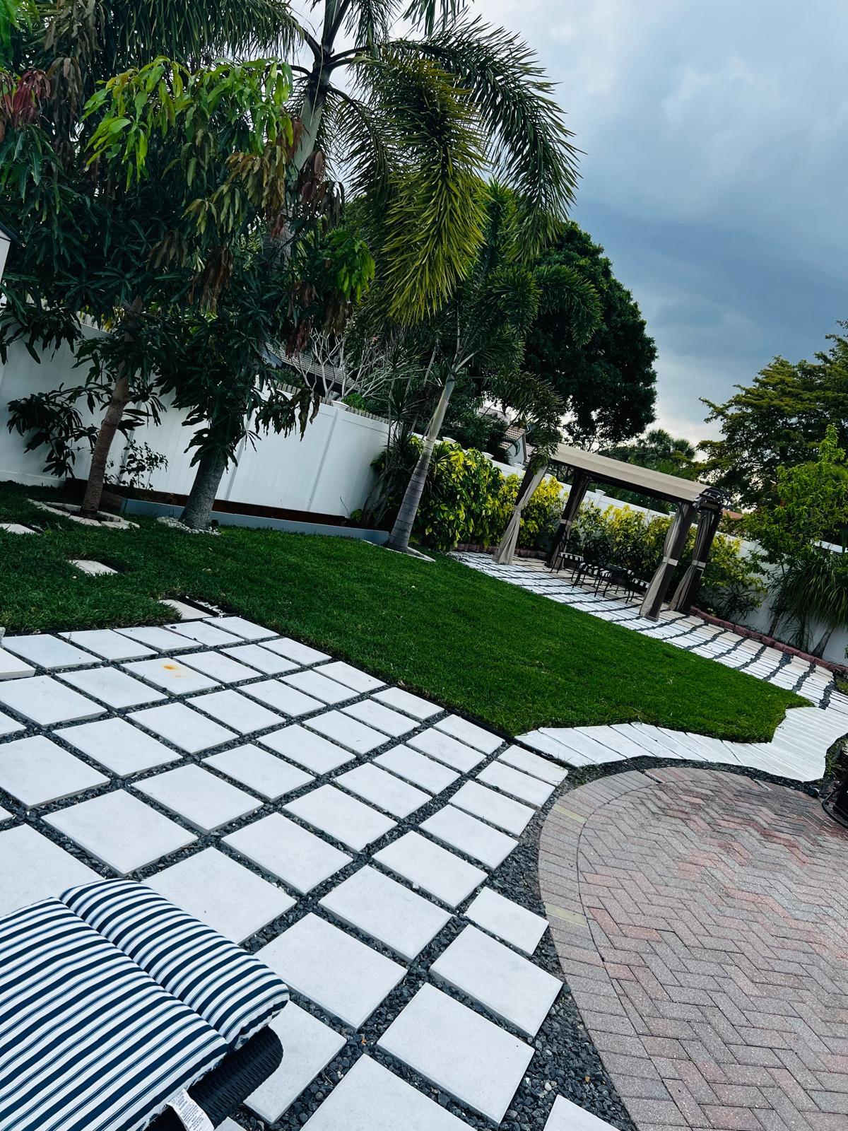  Residence photo 6