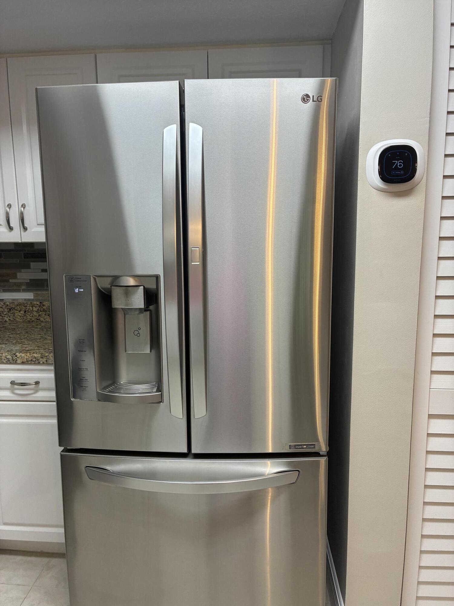 Unit 1005 photo 5