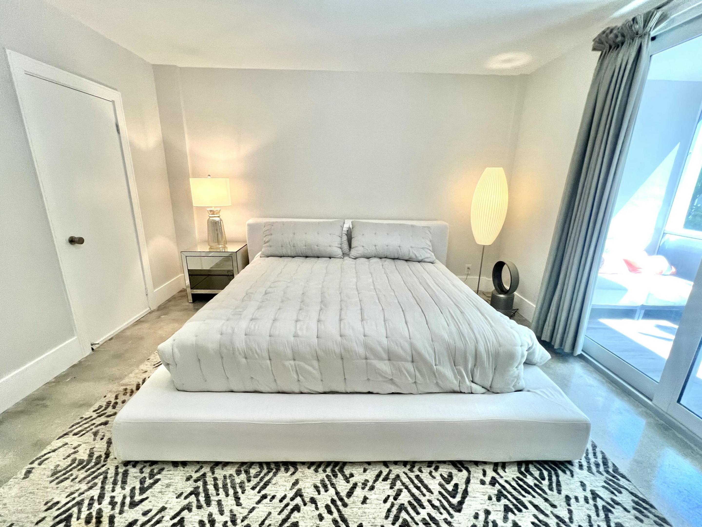 In-Town Palm Beach Unit 2 C photo 36