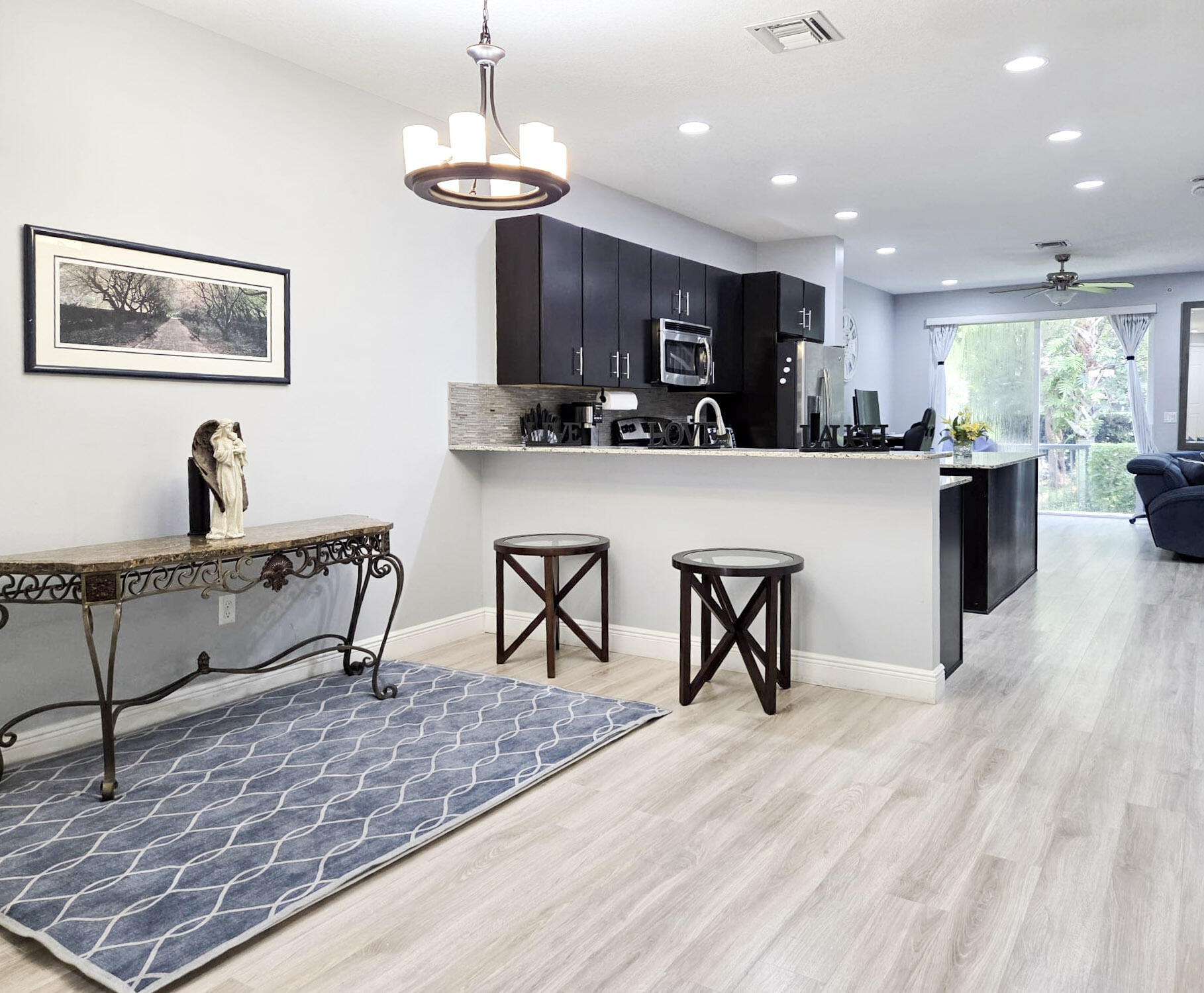 Residence photo 22