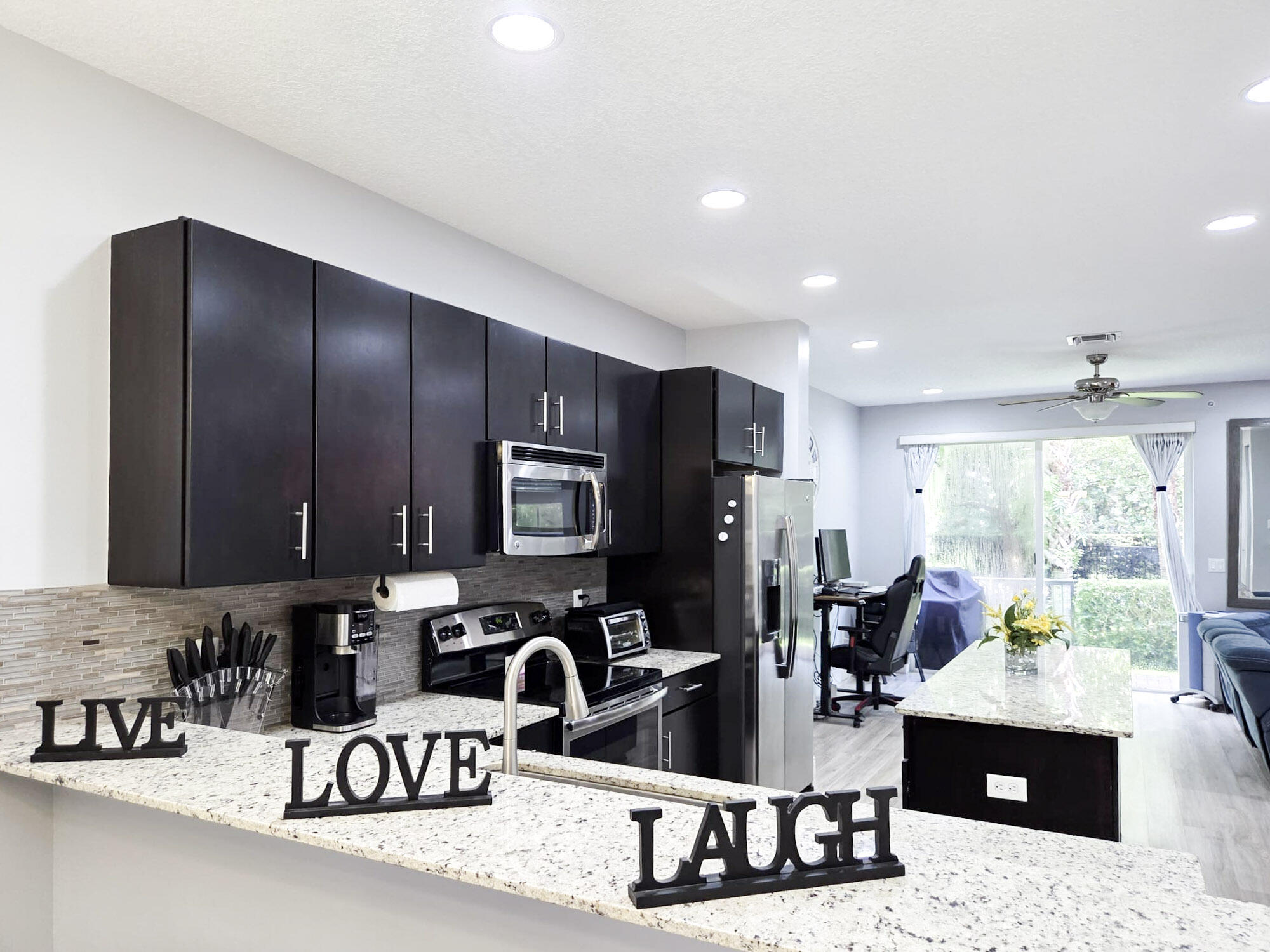 Residence photo 24