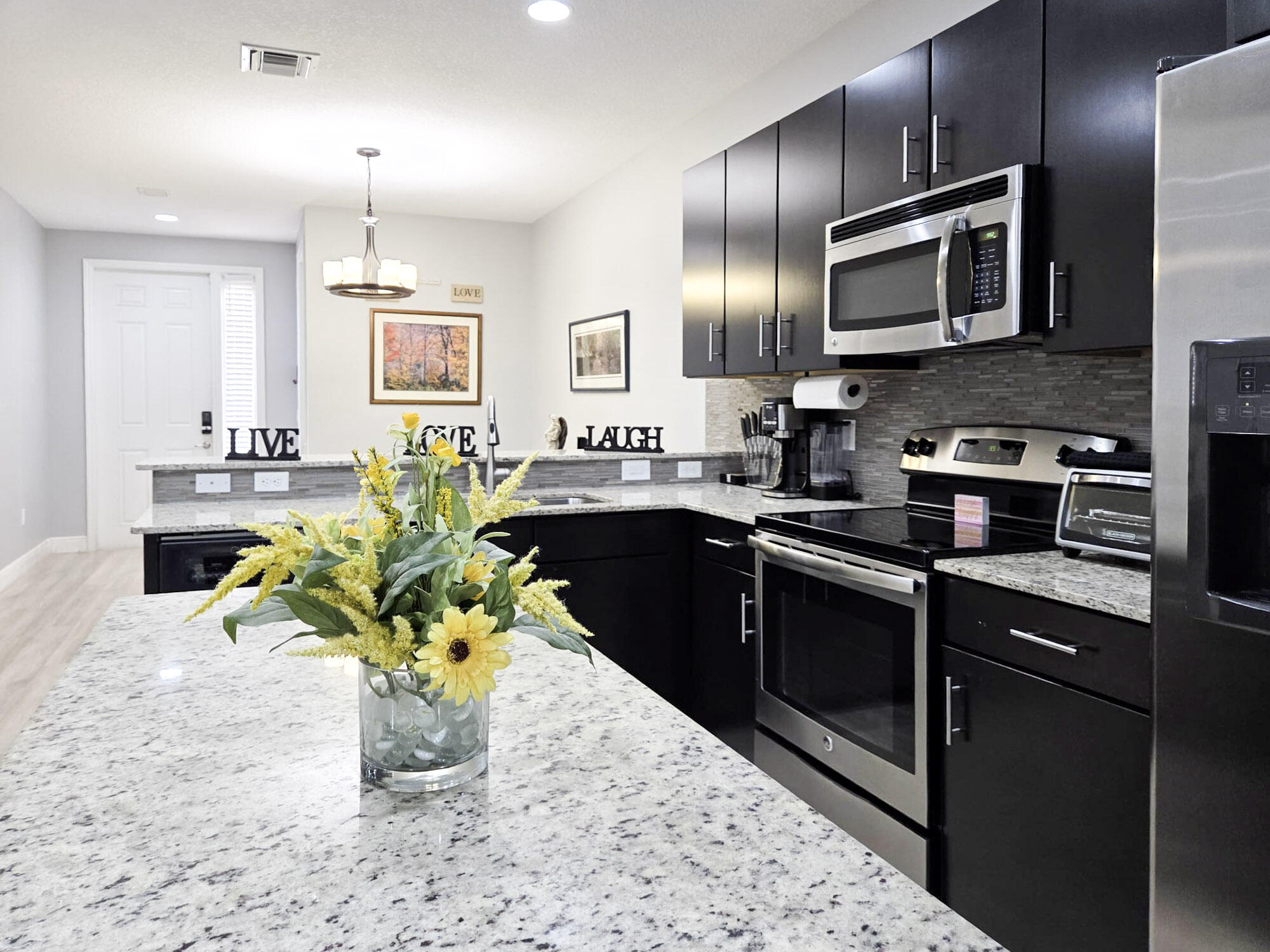 Residence photo 28
