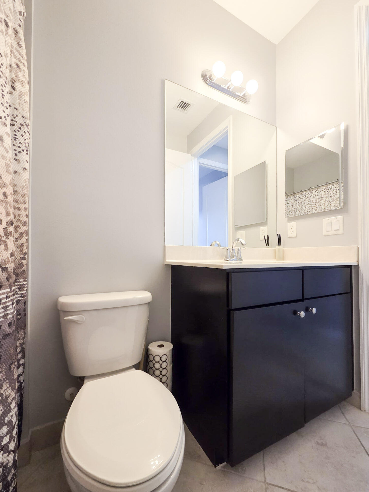 Residence photo 48