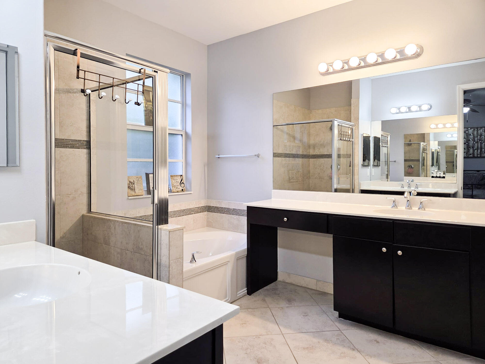 Residence photo 62