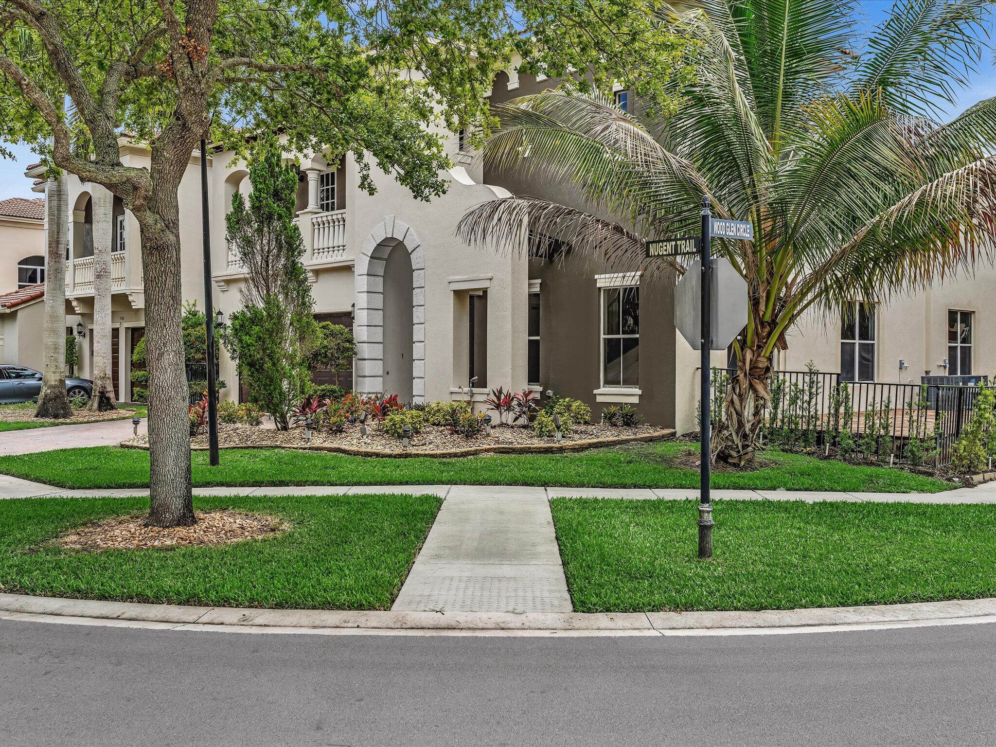  Residence photo 5
