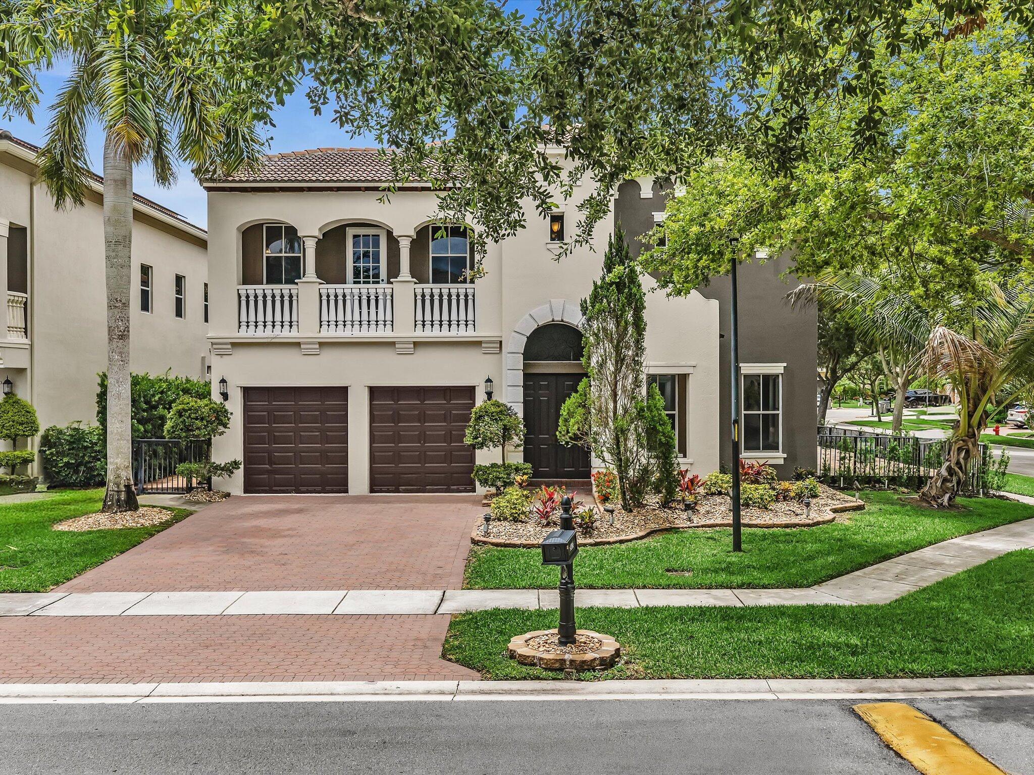  Residence photo 11