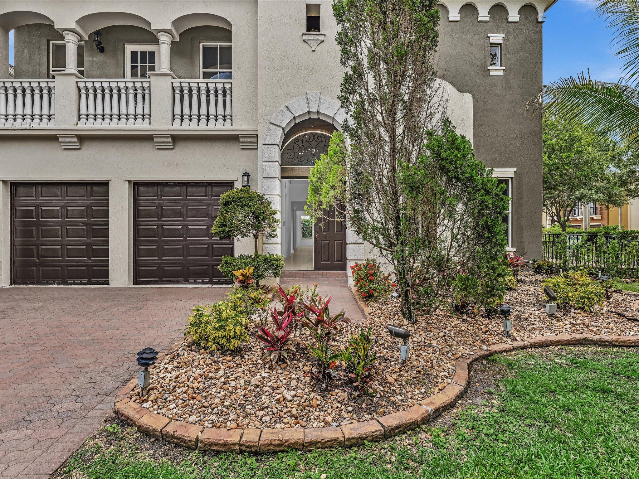  Residence photo 14