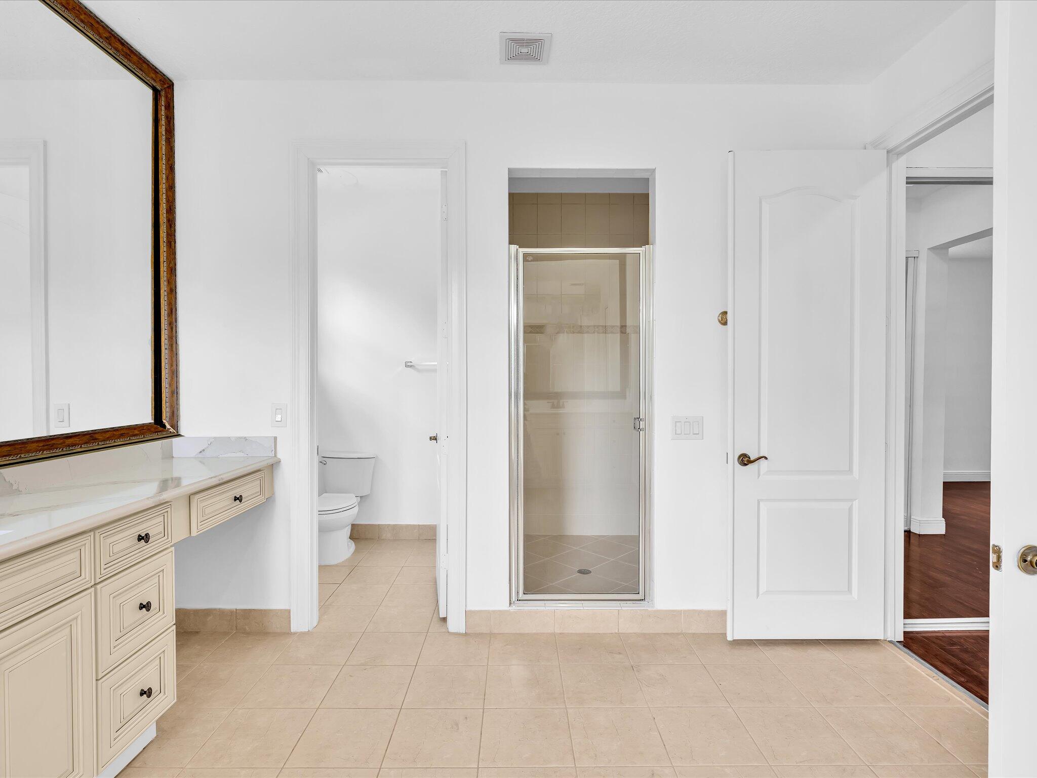  Residence photo 86