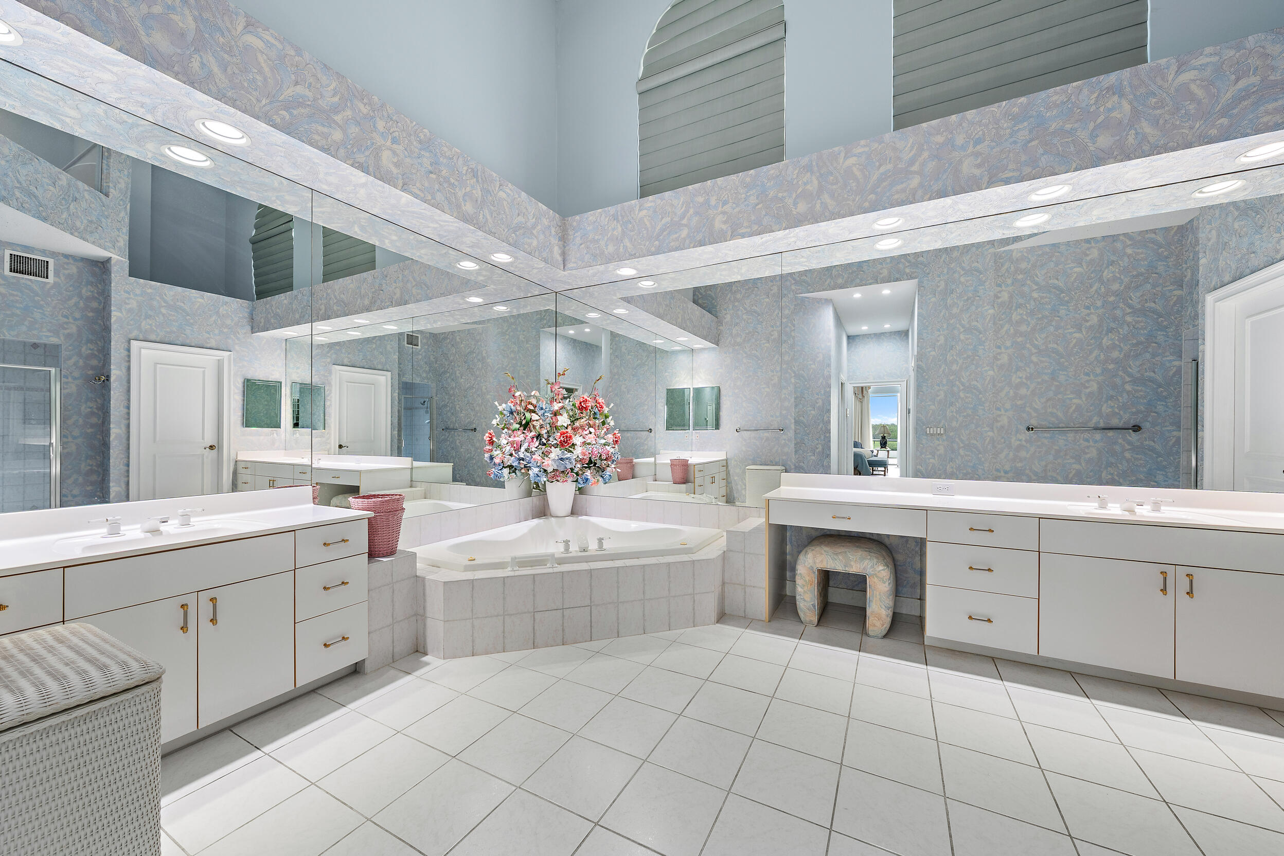 PGA National Palm Beach Gardens Residence photo 17