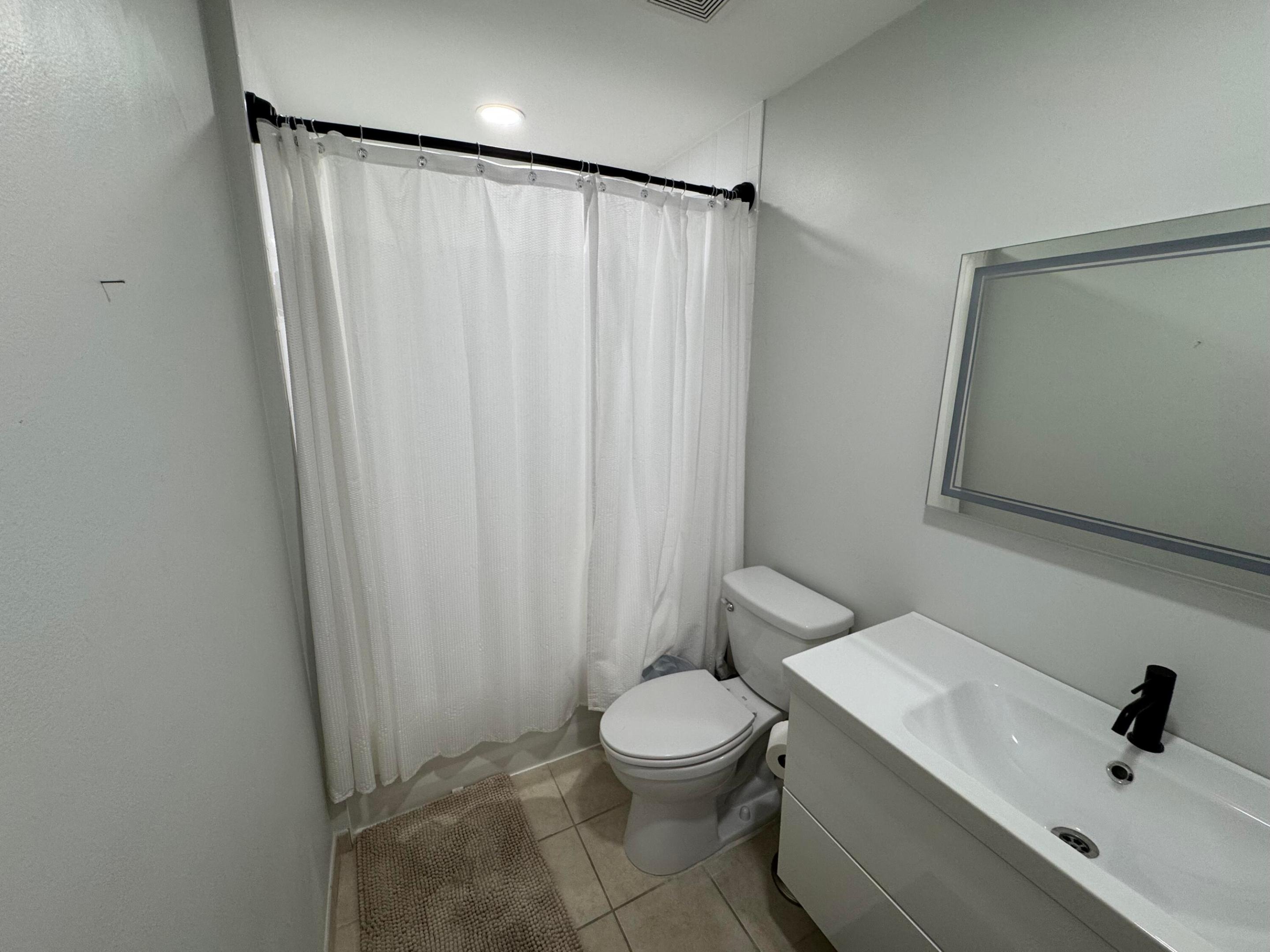 The Montecito Unit 805 photo 11