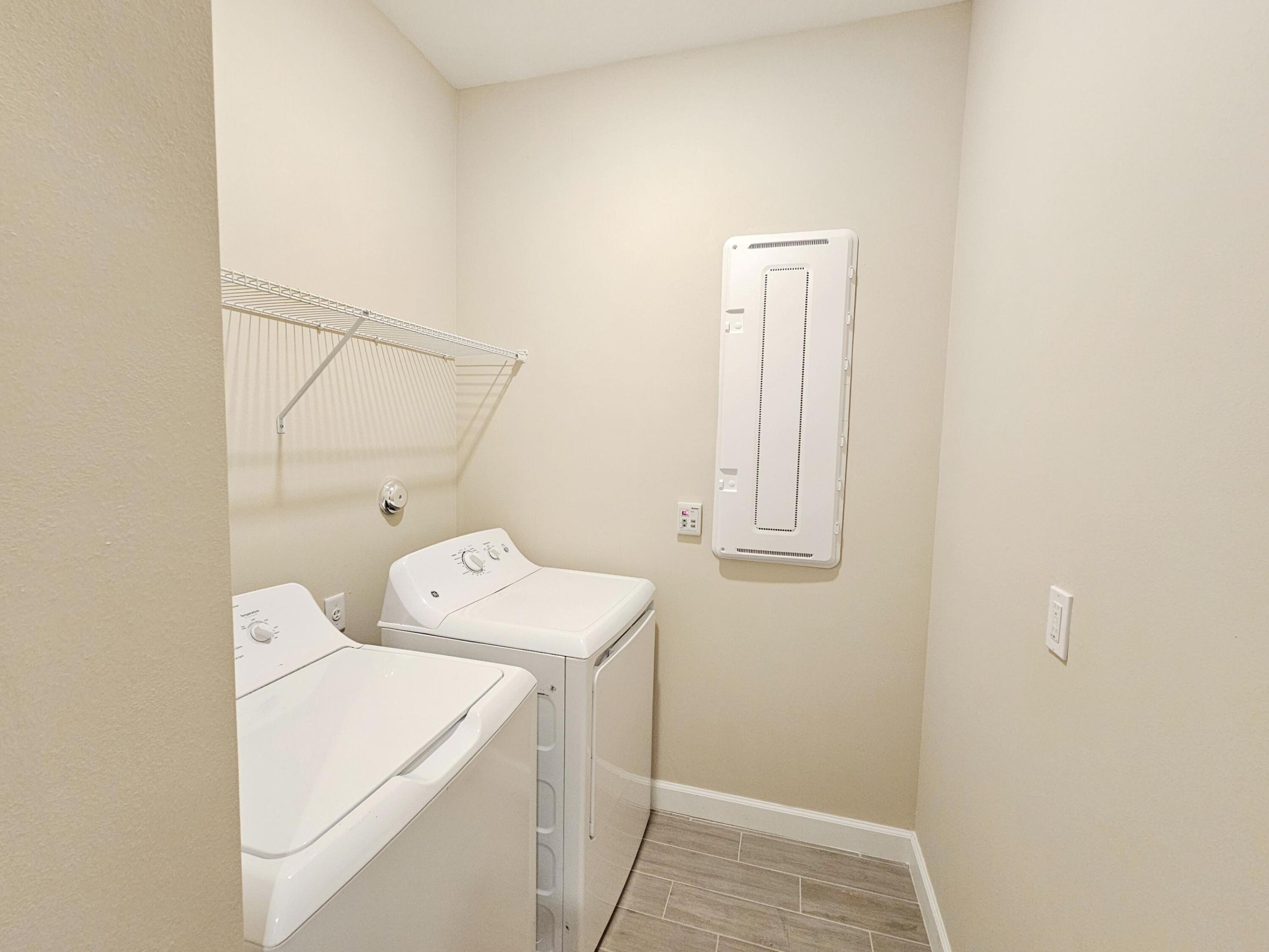 Residence photo 32