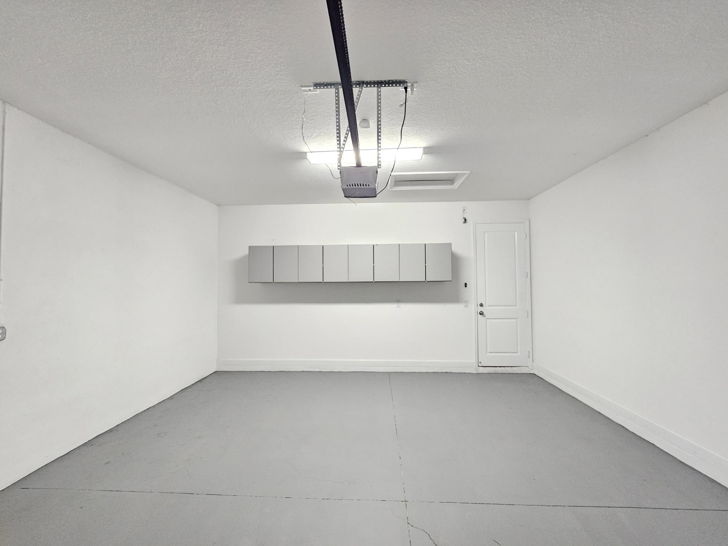 Residence photo 34