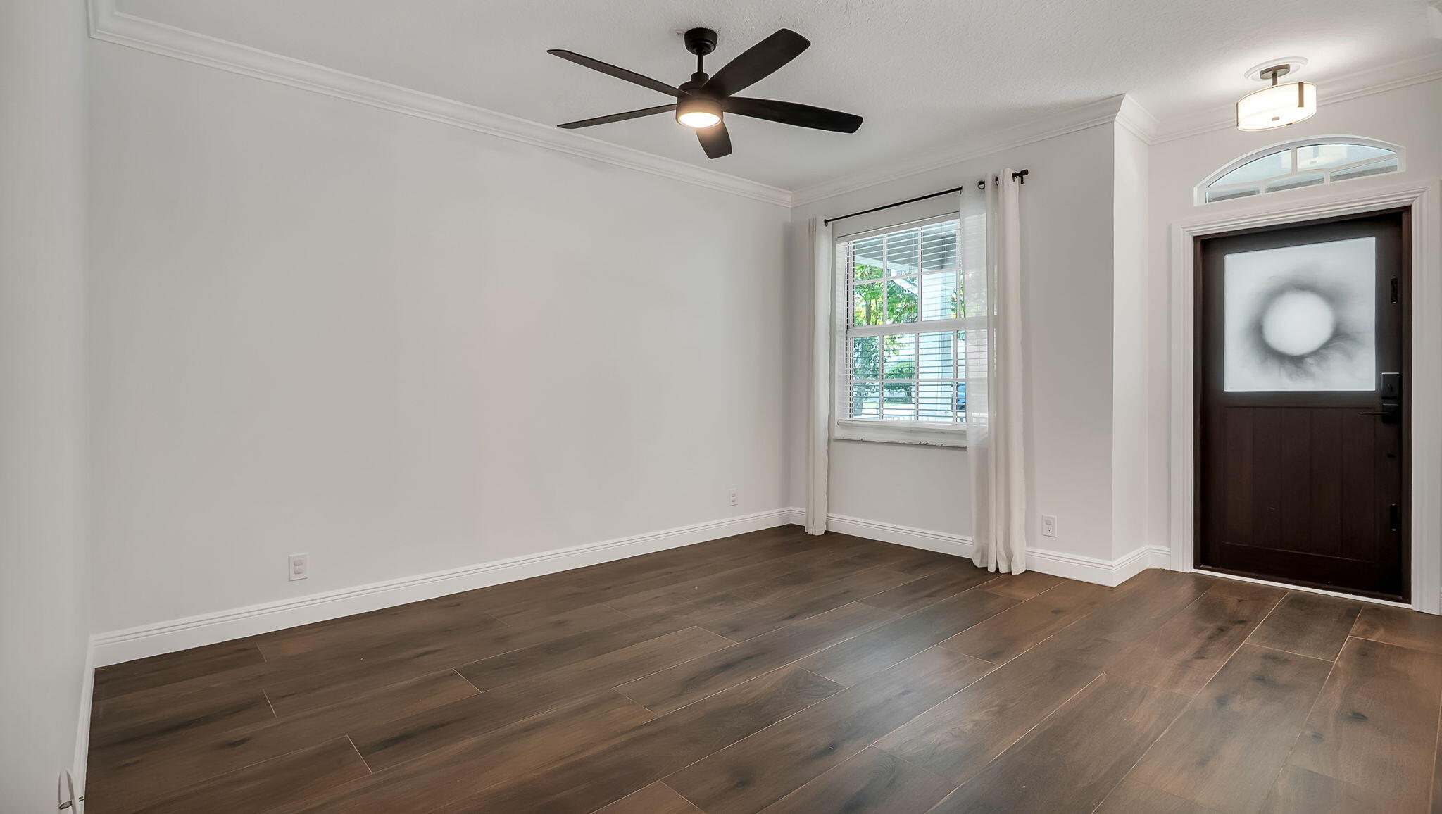 Residence photo 6