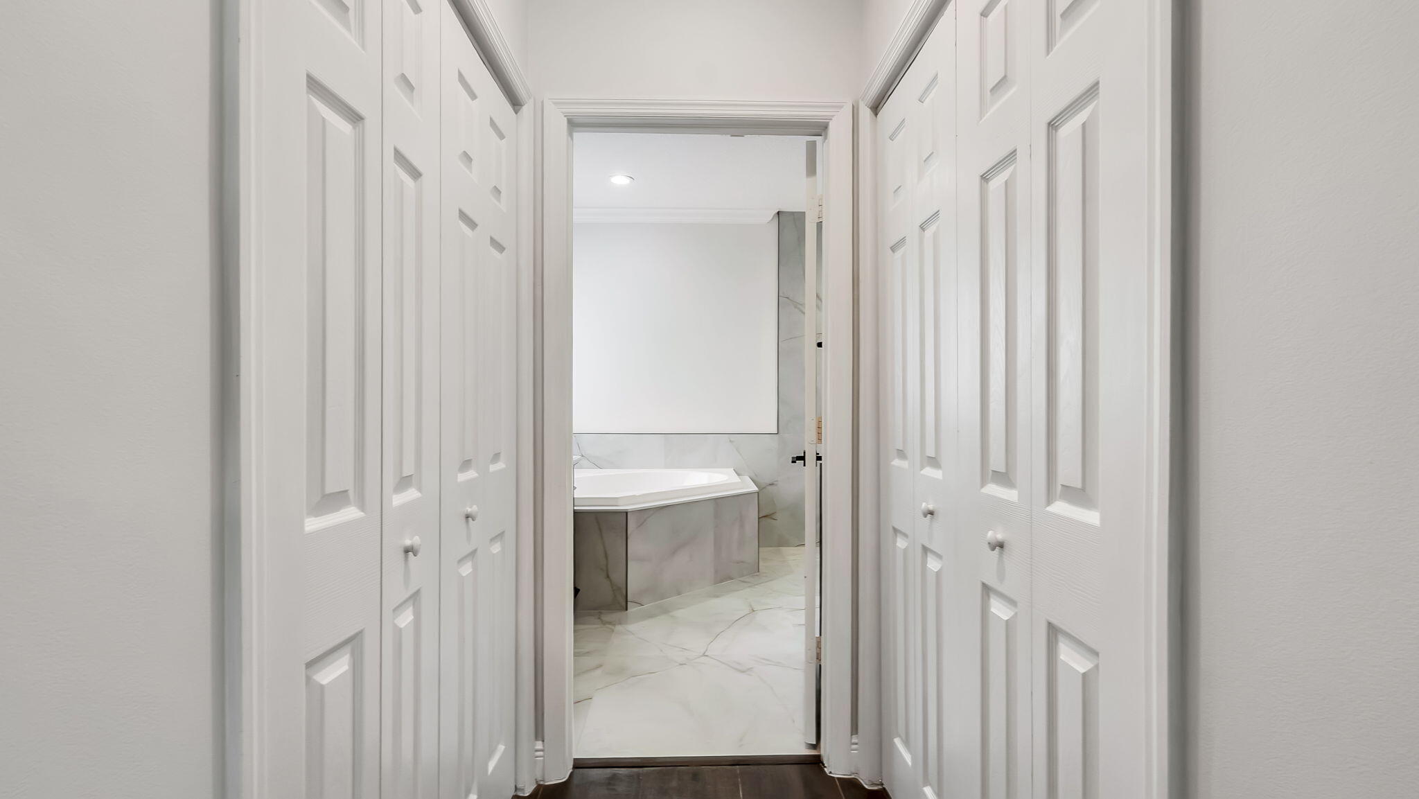 Residence photo 41