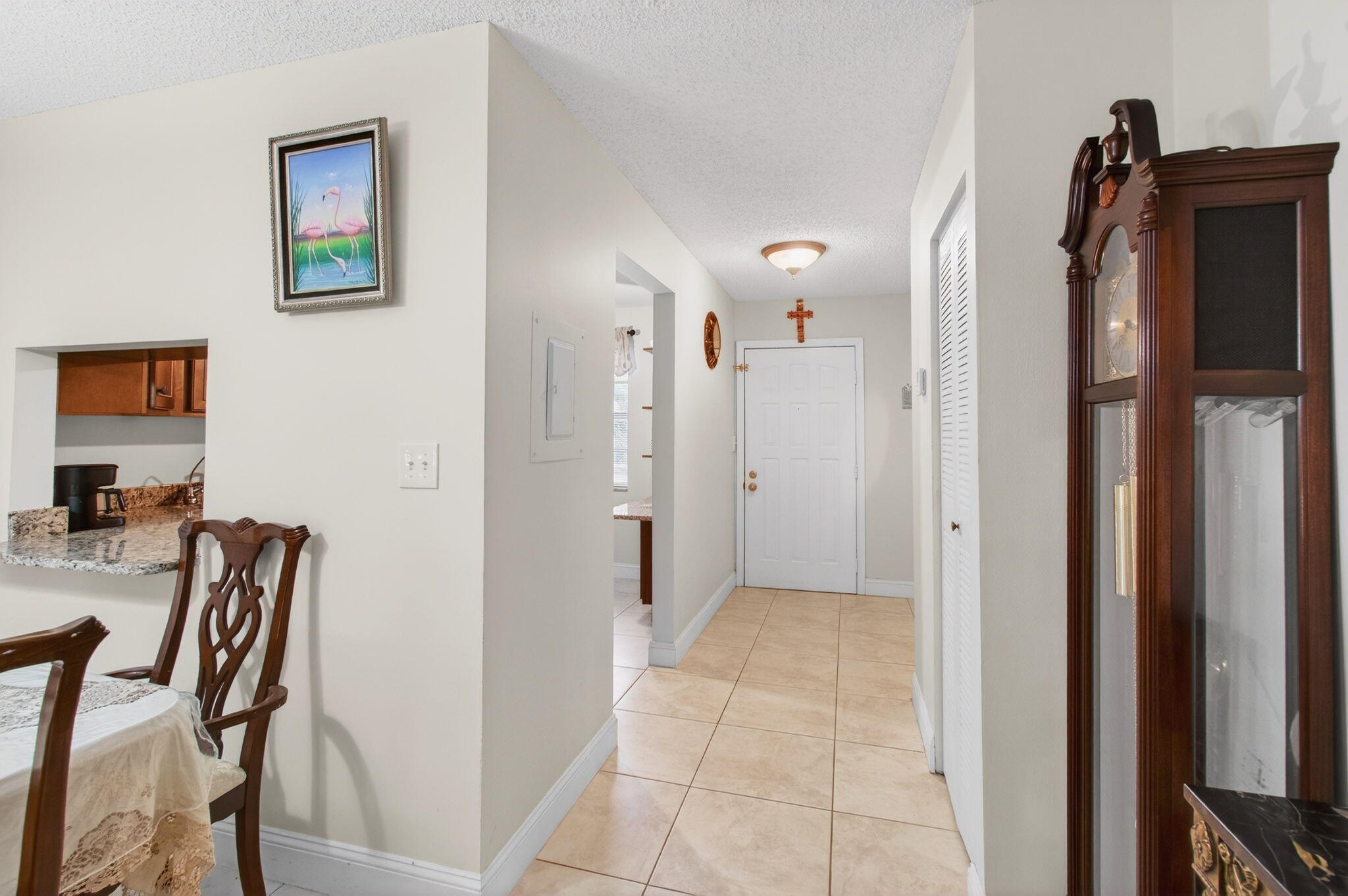  Residence photo 18