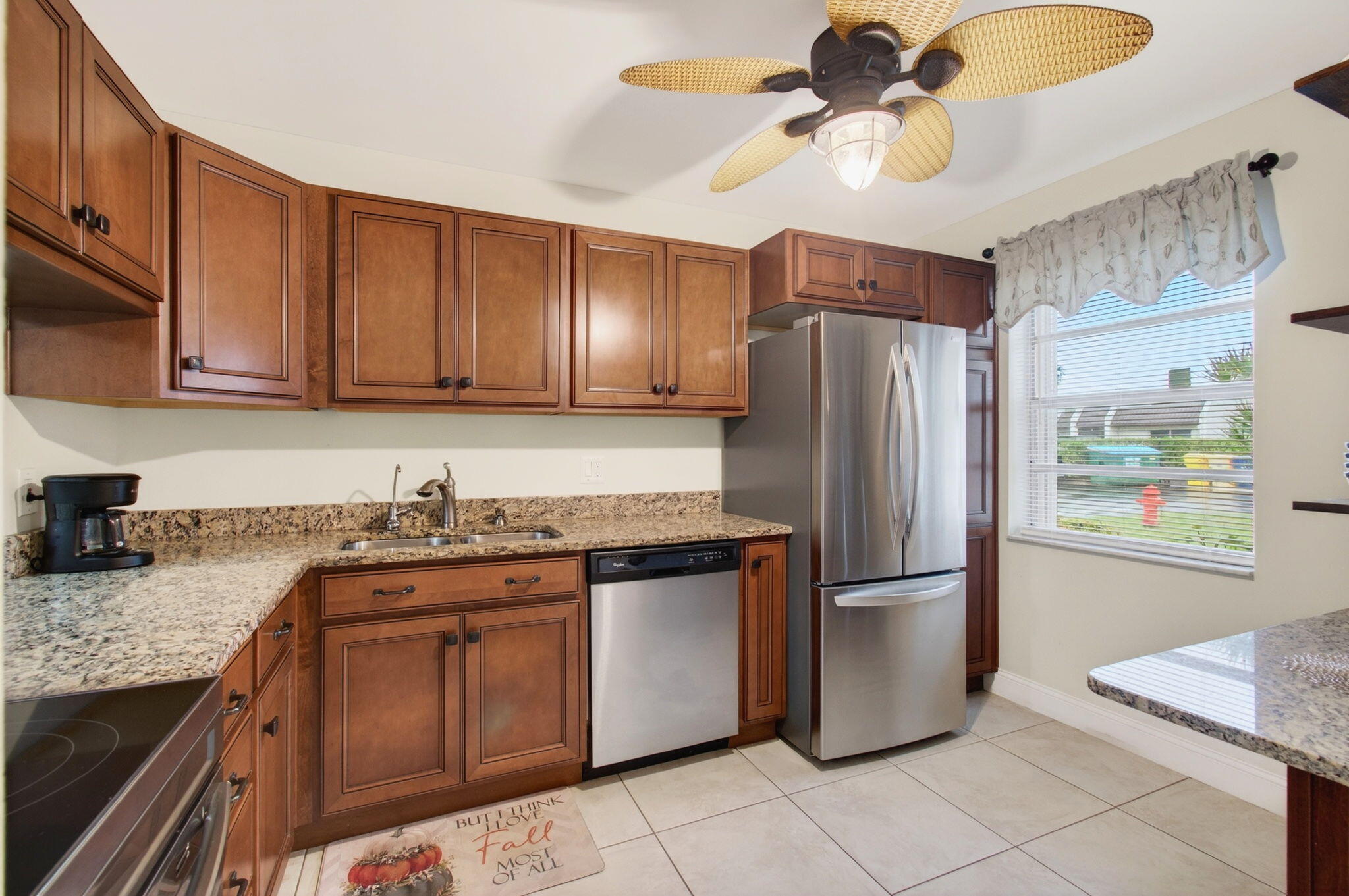  Residence photo 19
