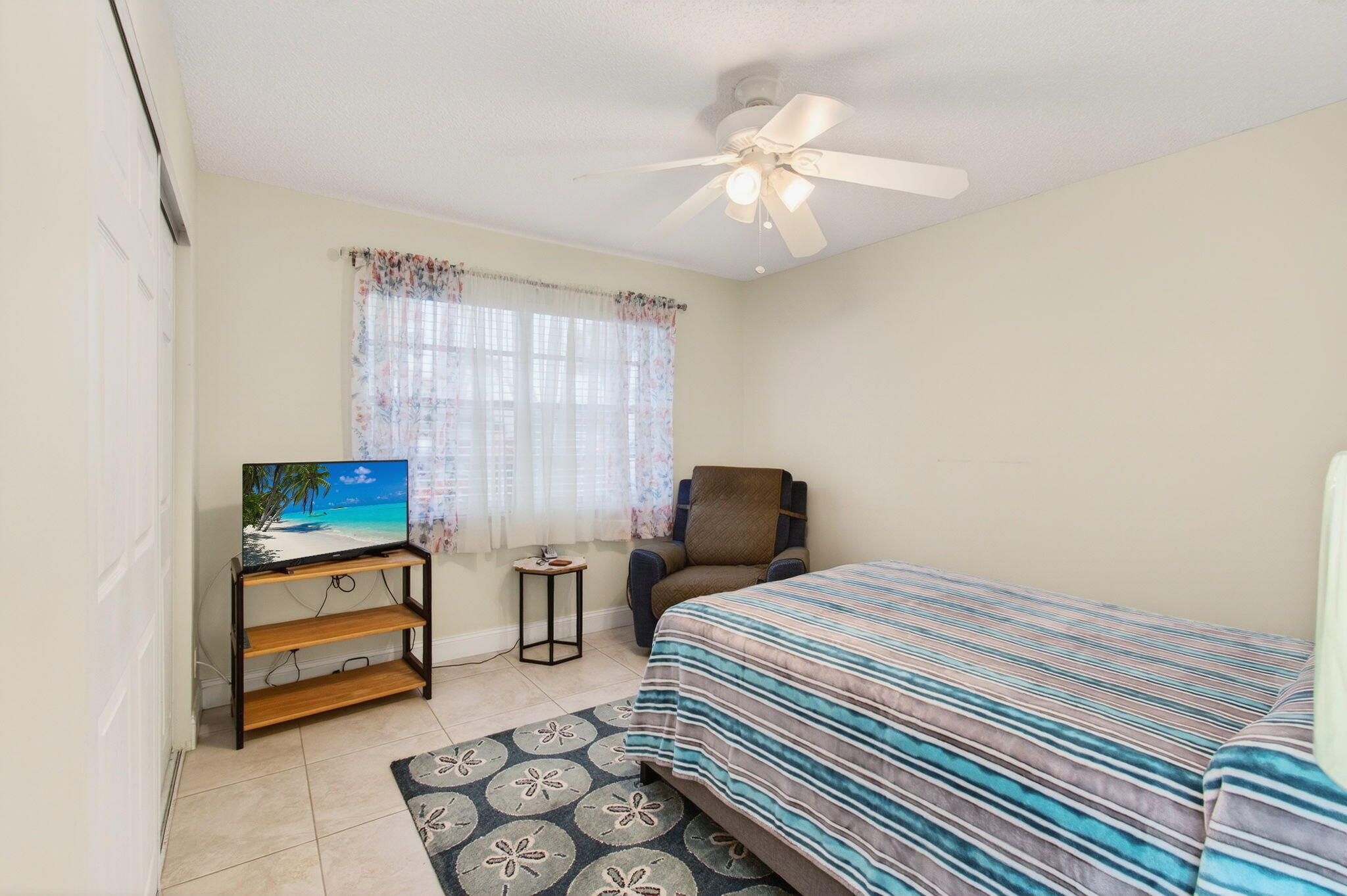  Residence photo 23
