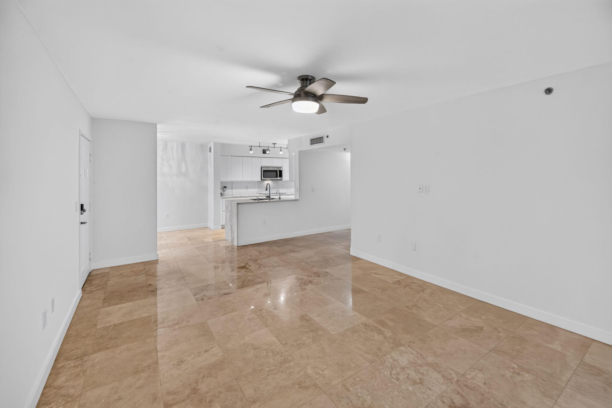 Unit 108 photo 5