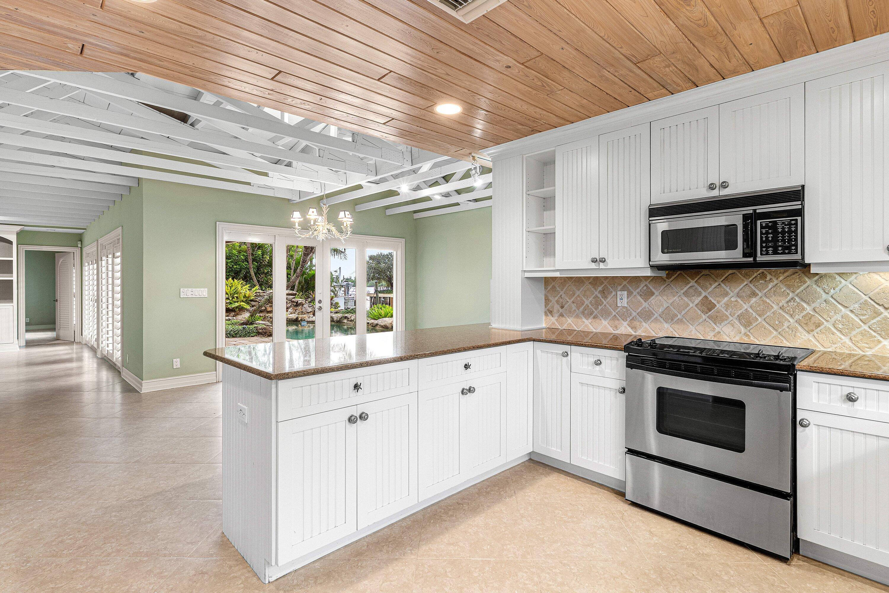 McCormick Mile Residence photo 12