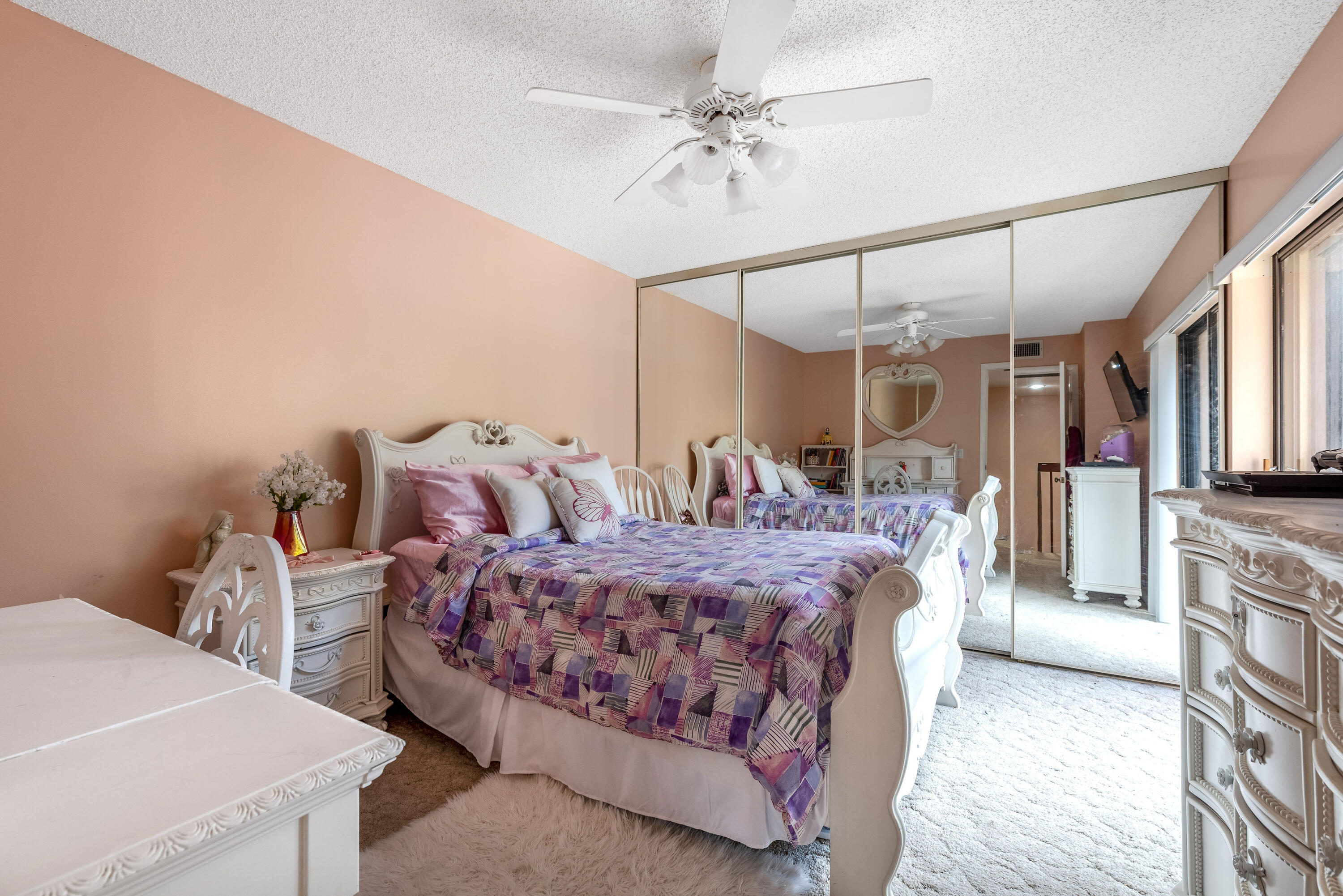 Residence photo 22