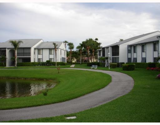Unit C2 photo 2