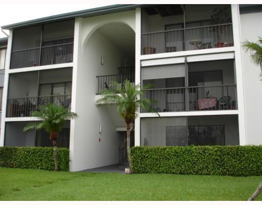 Unit C2 photo 3