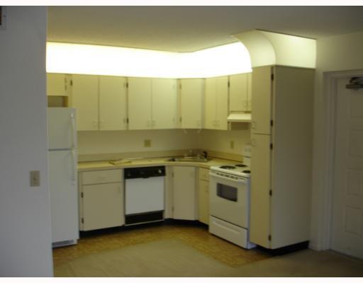 Unit C2 photo 5