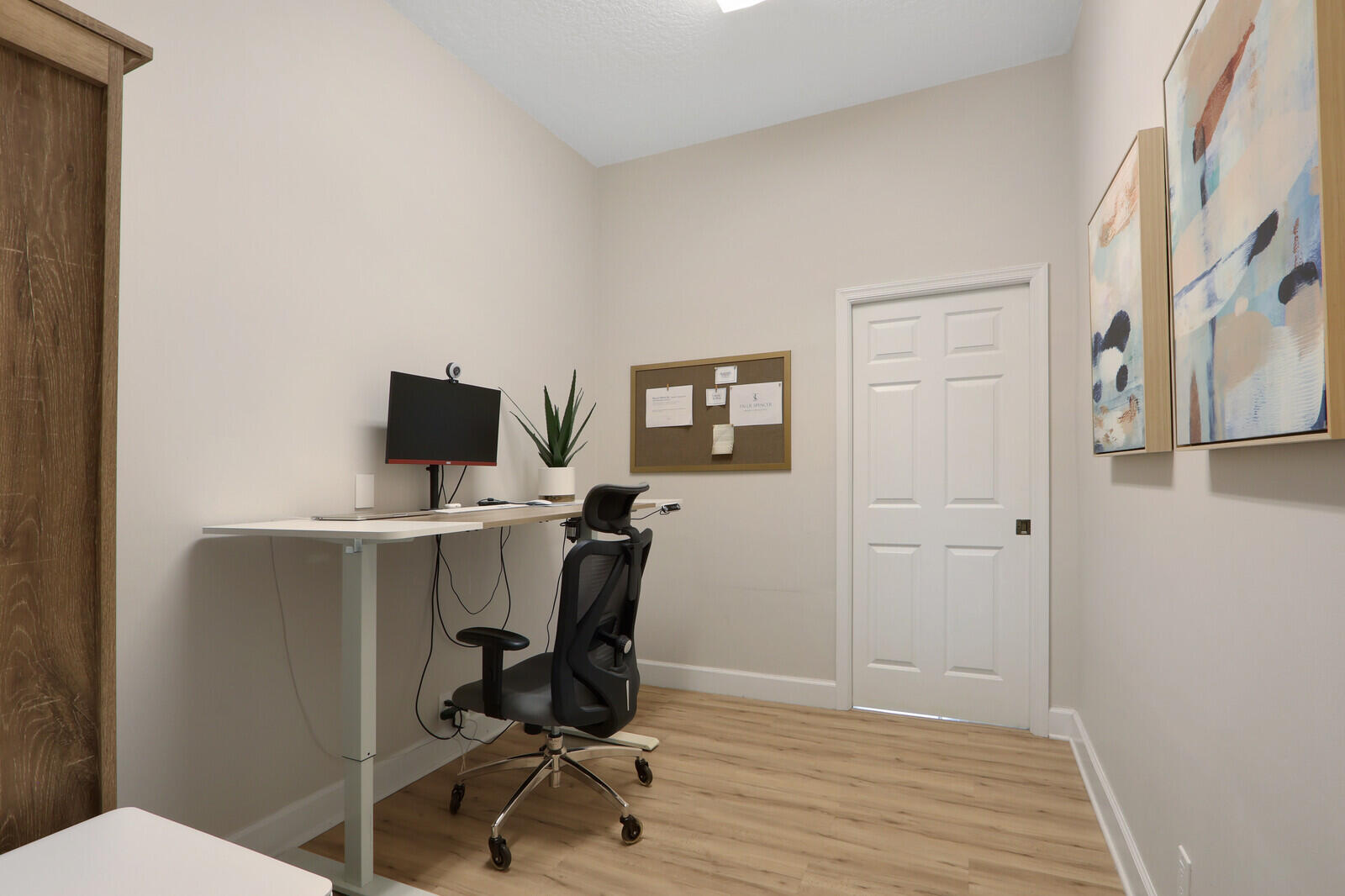 Residence photo 23