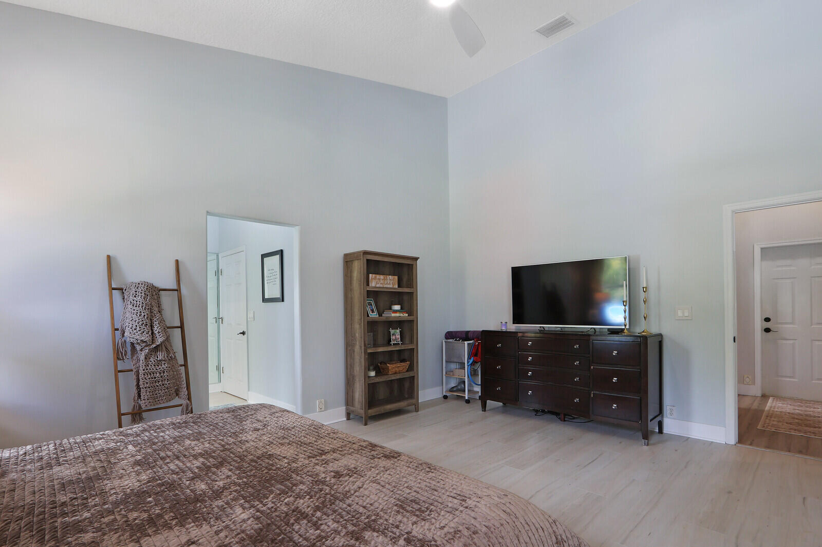 Residence photo 26