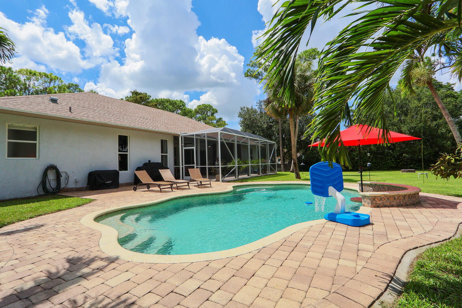 Residence photo 35