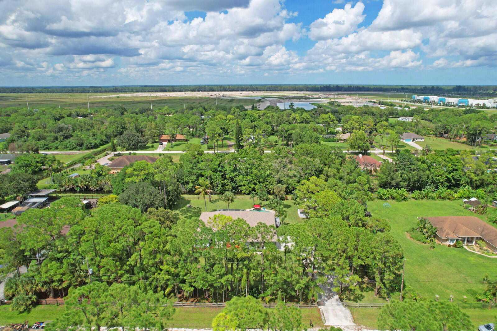 Residence photo 42