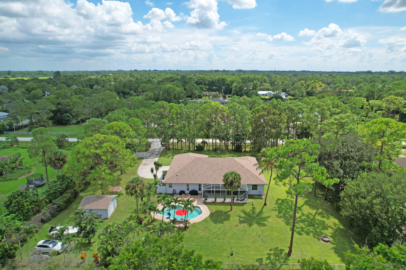 Residence photo 48