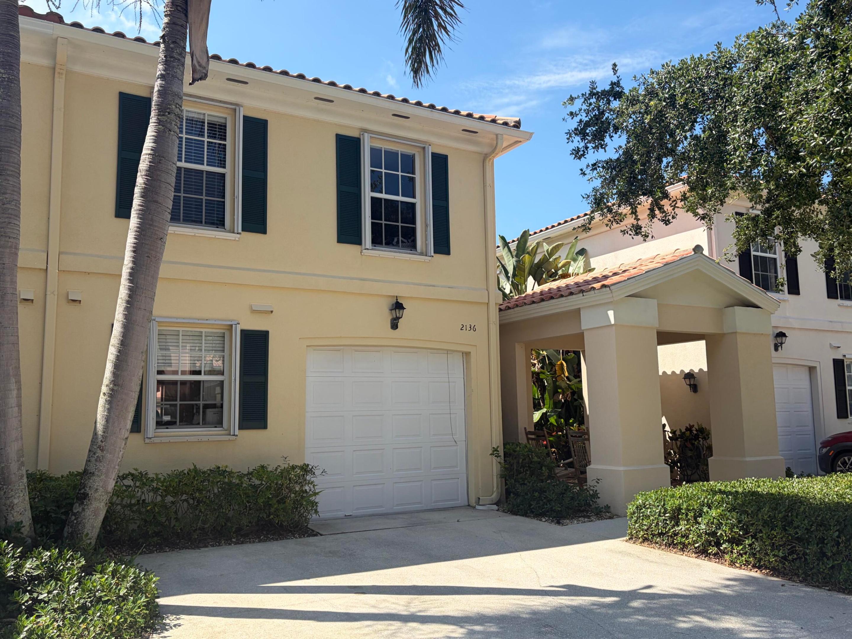 Residence photo 3