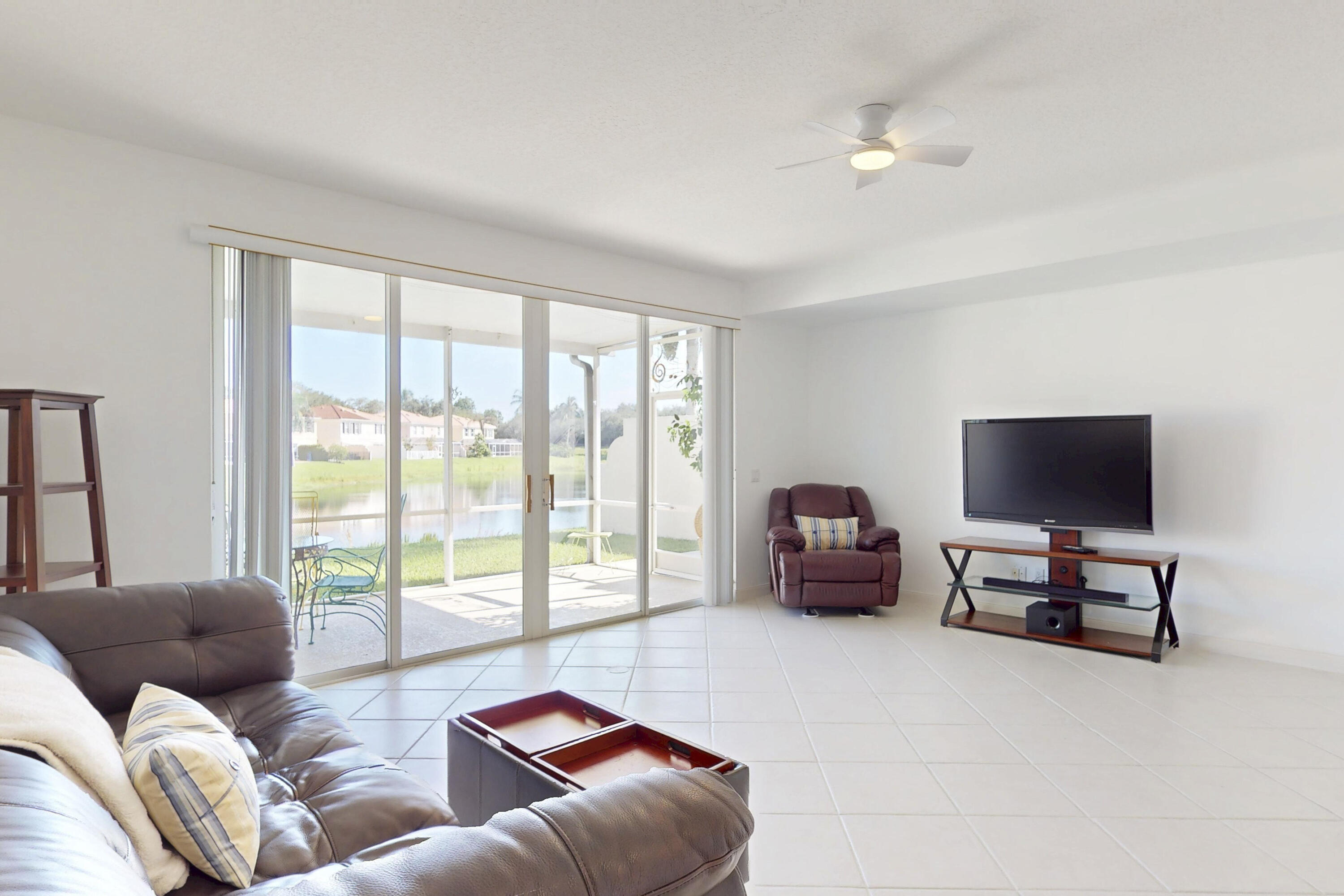 Residence photo 4