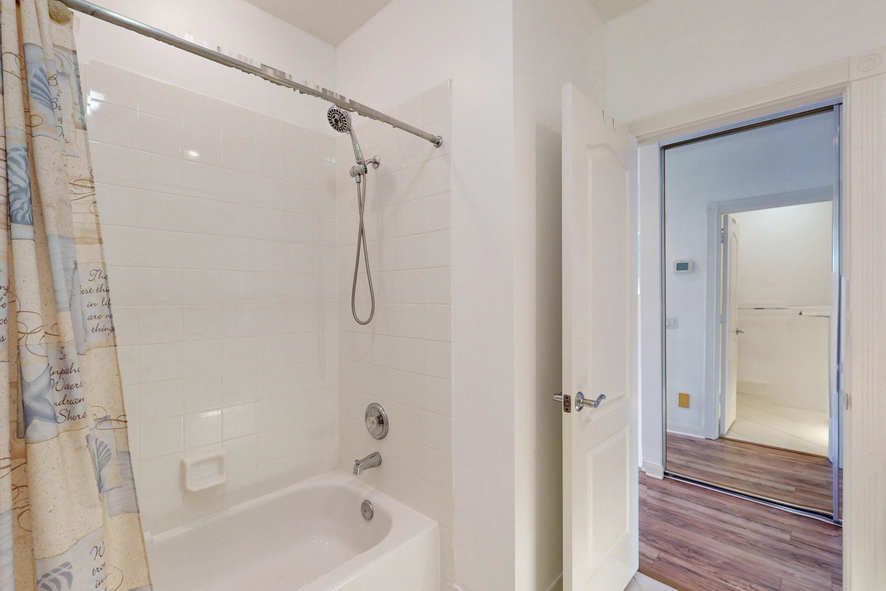 Residence photo 20