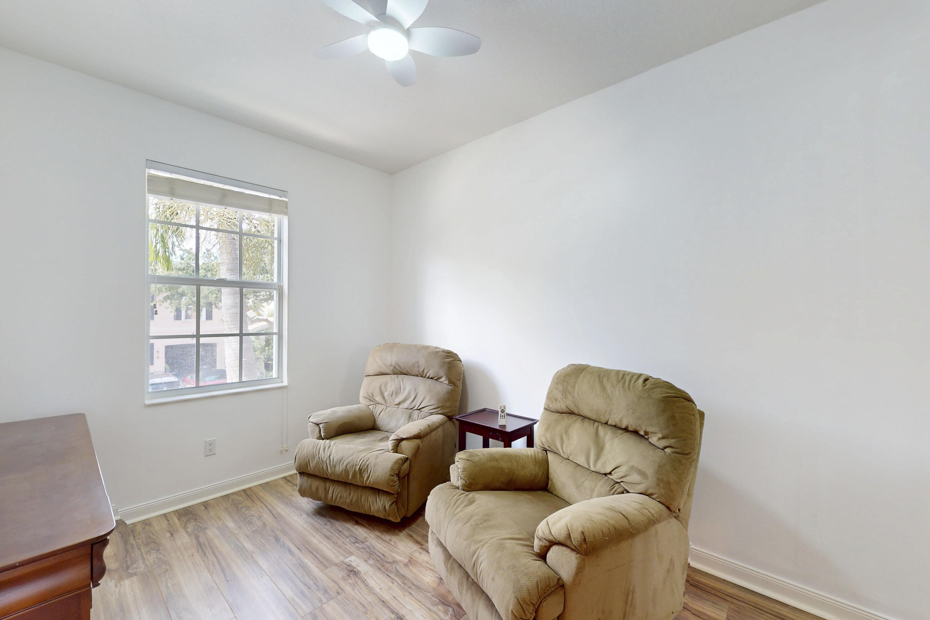 Residence photo 21