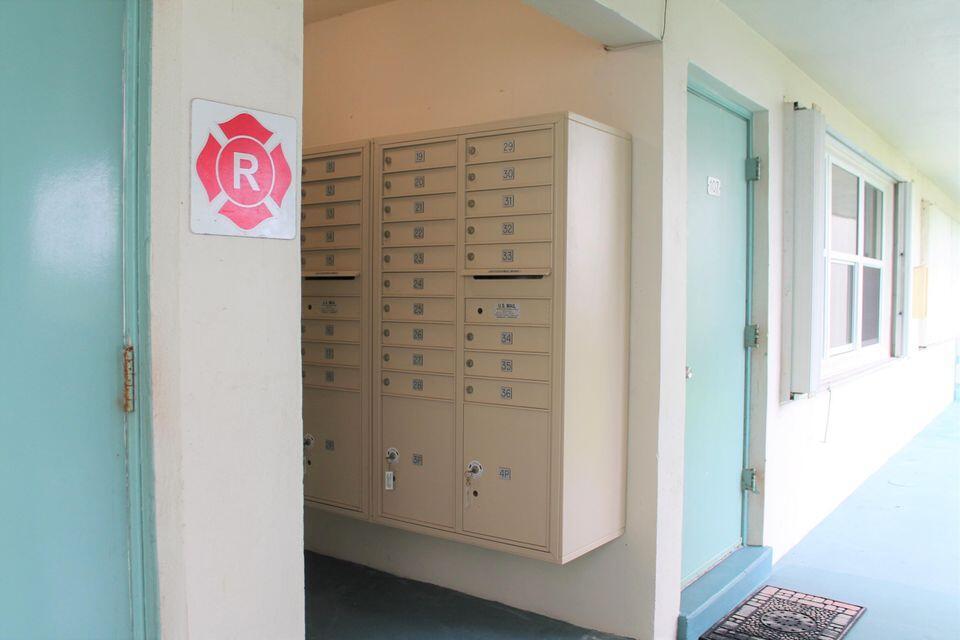  Unit 106 photo 5