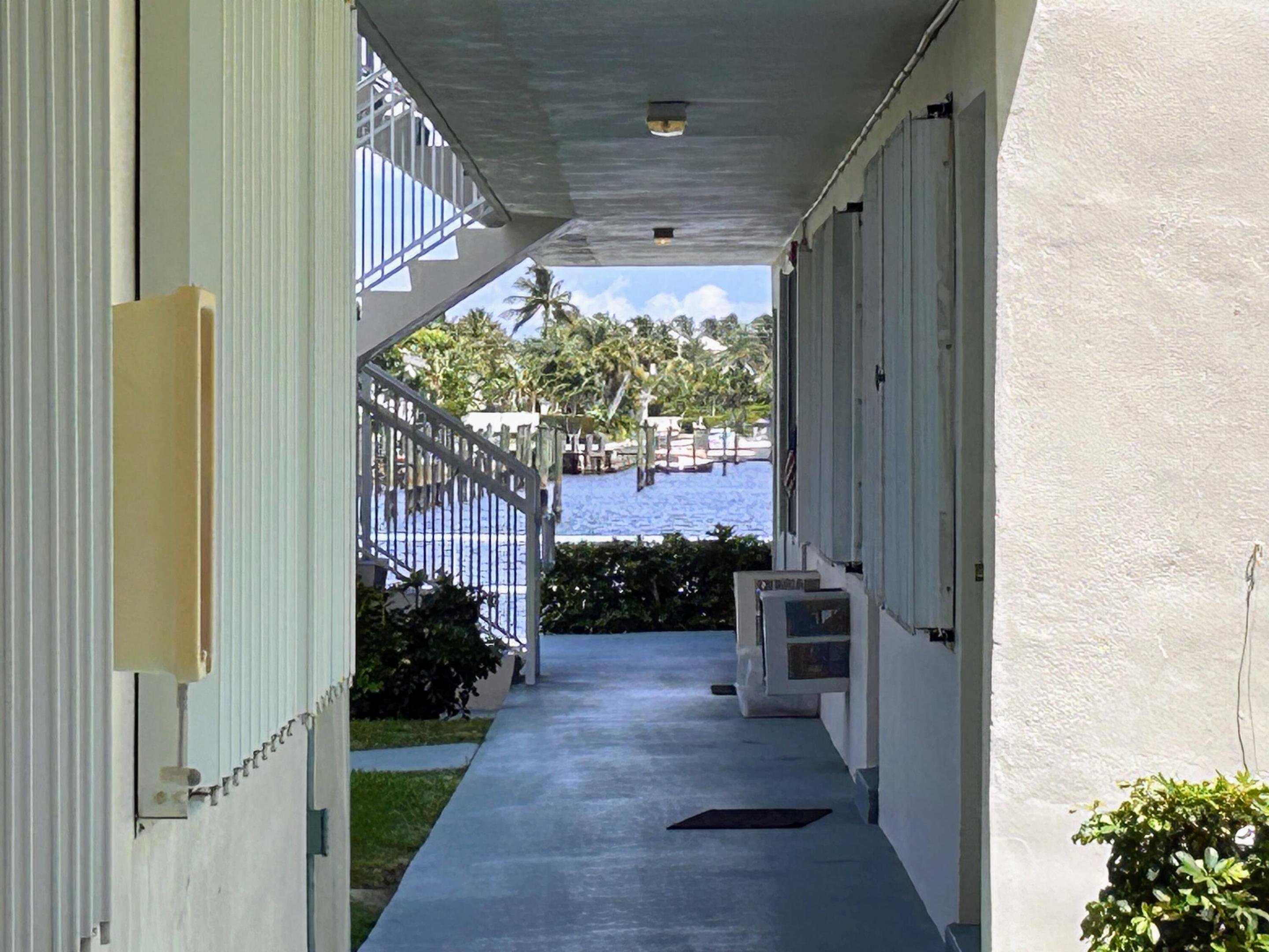  Unit 106 photo 6