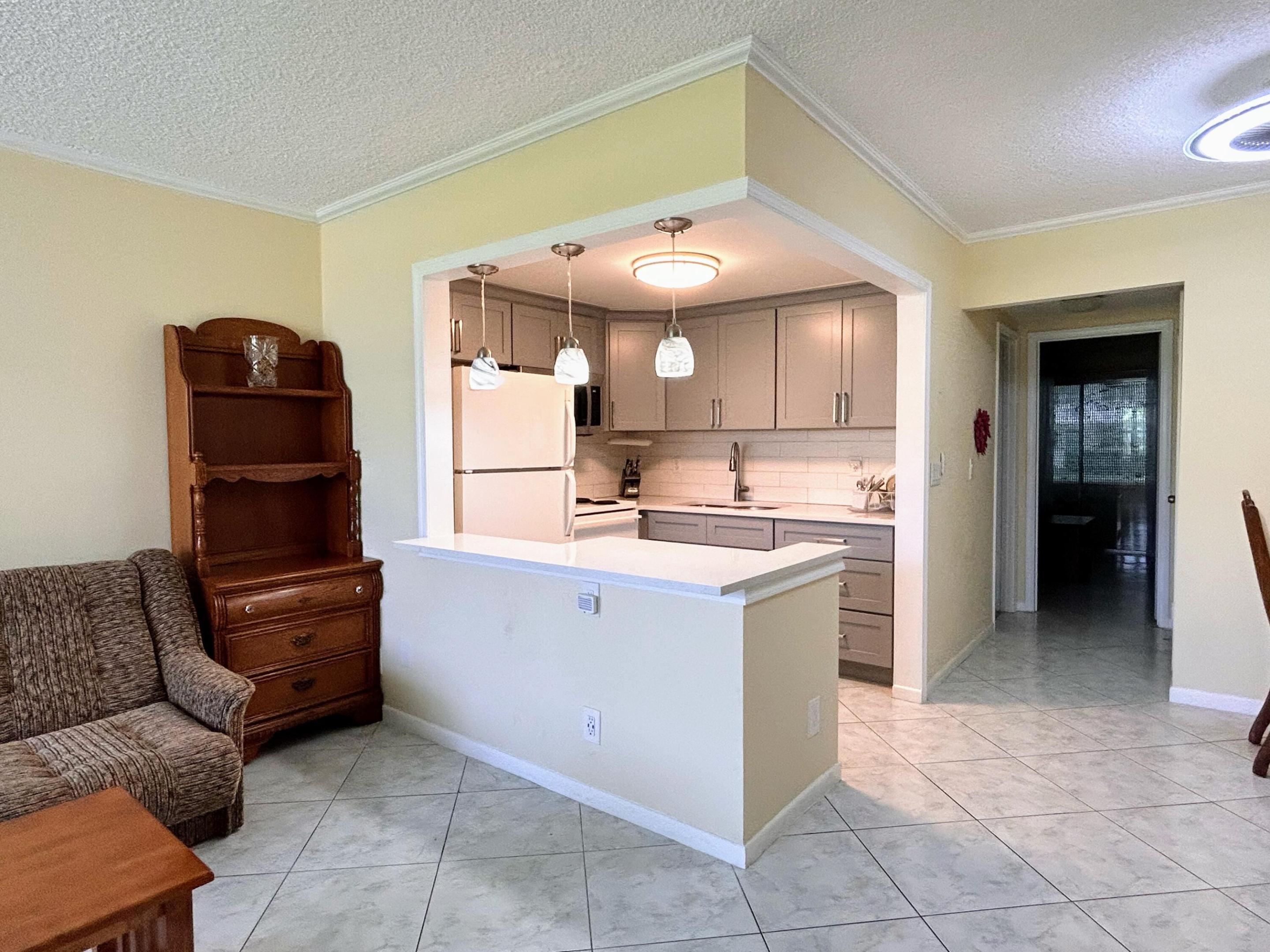  Unit 106 photo 9