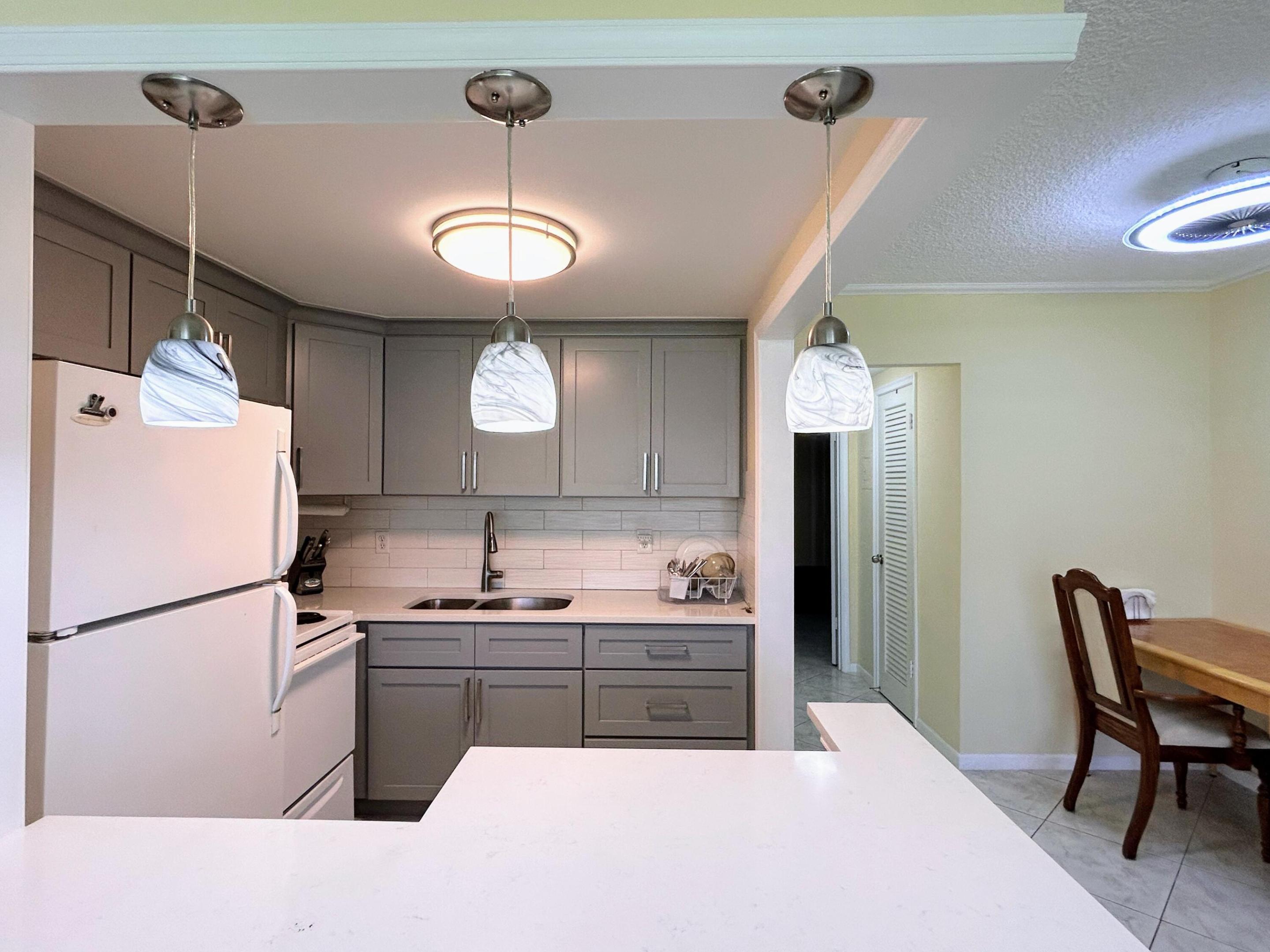  Unit 106 photo 12