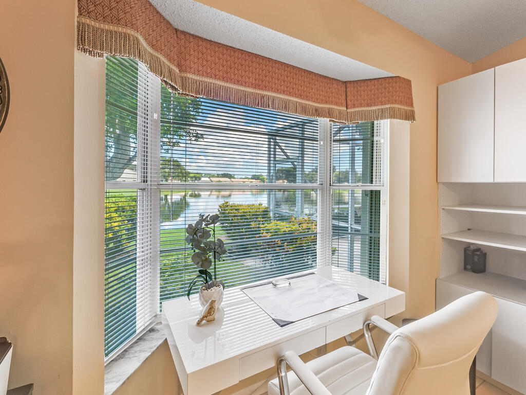  Residence photo 12