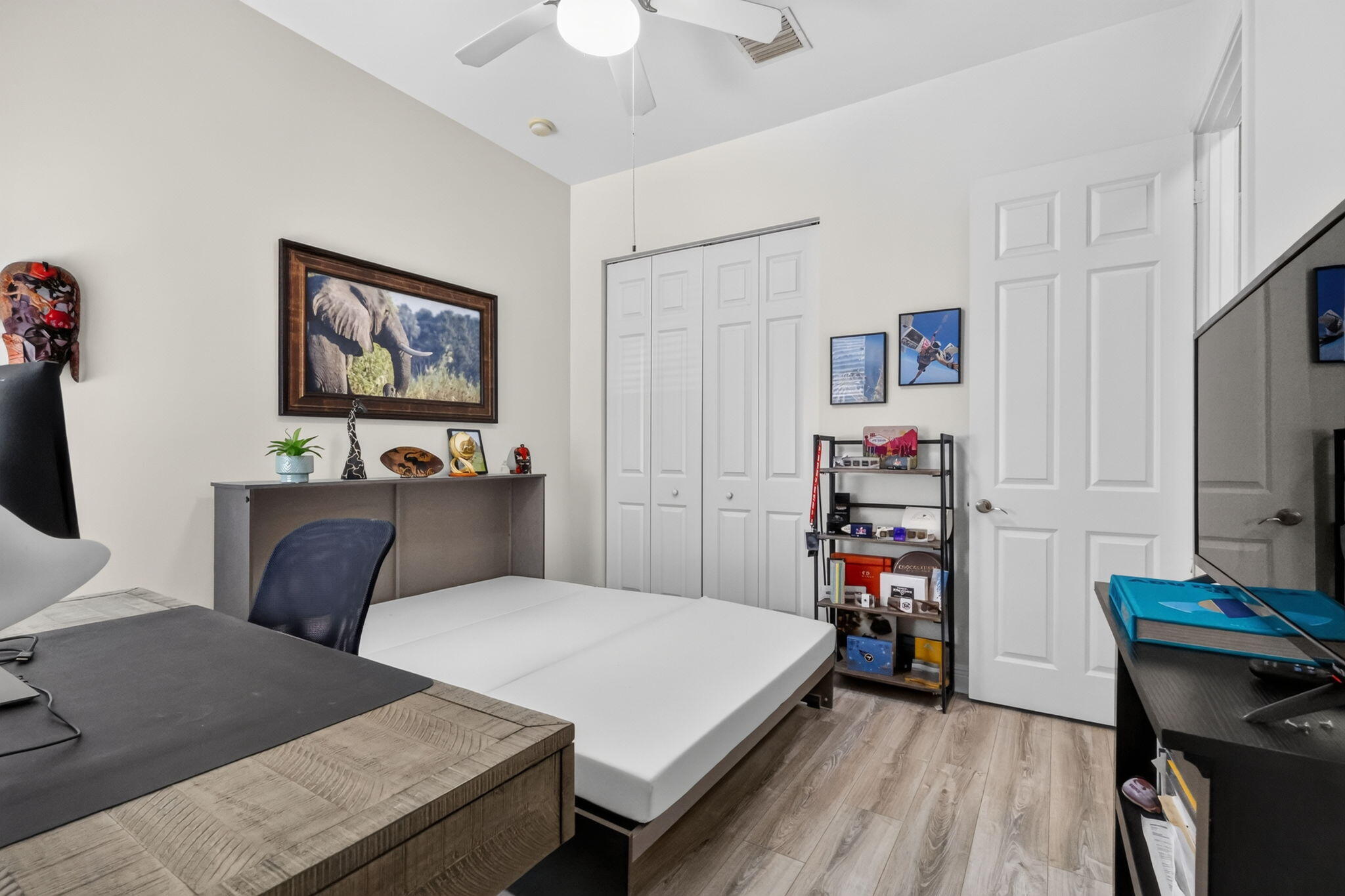 Unit 8 / 23 photo 24