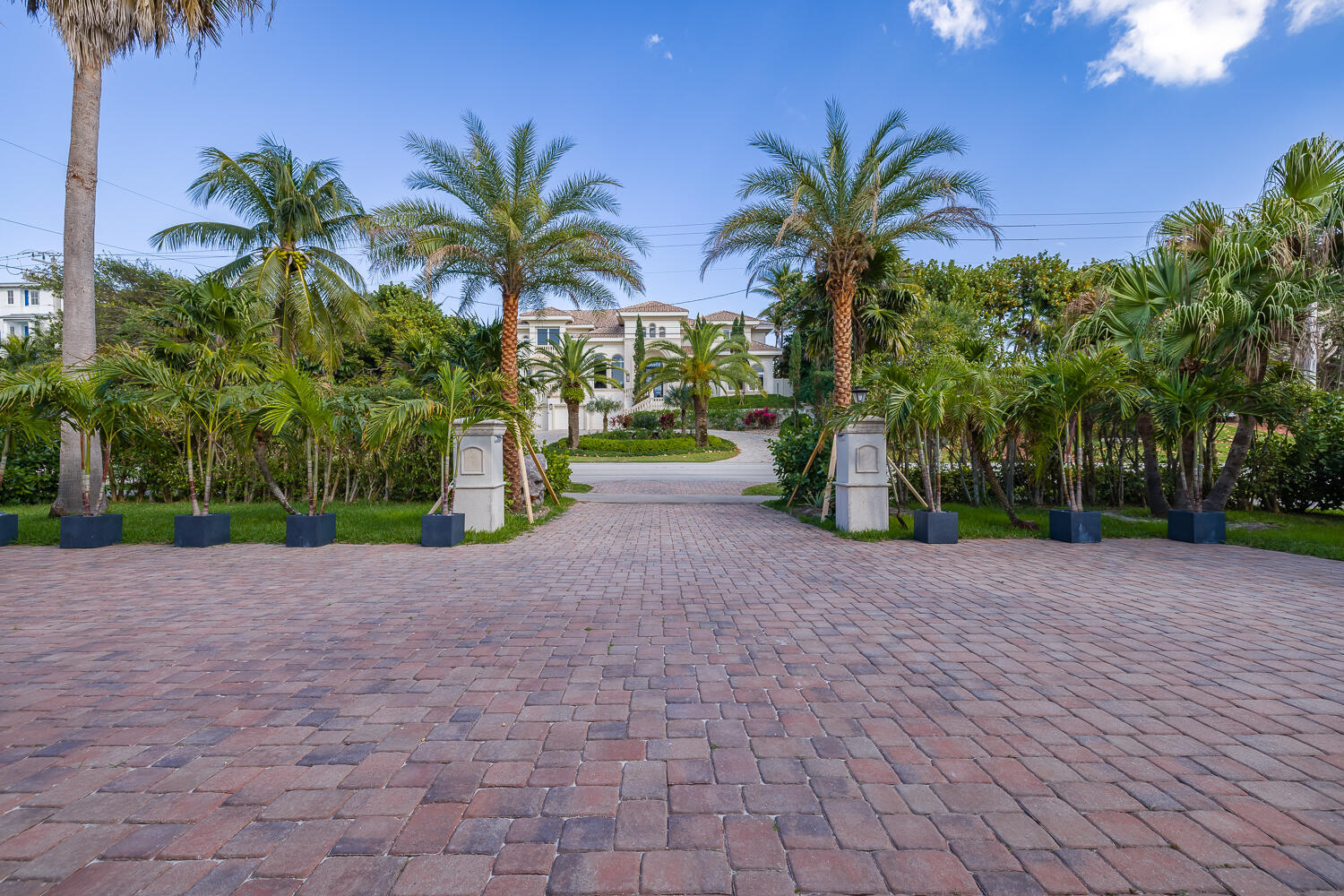 Residence photo 50