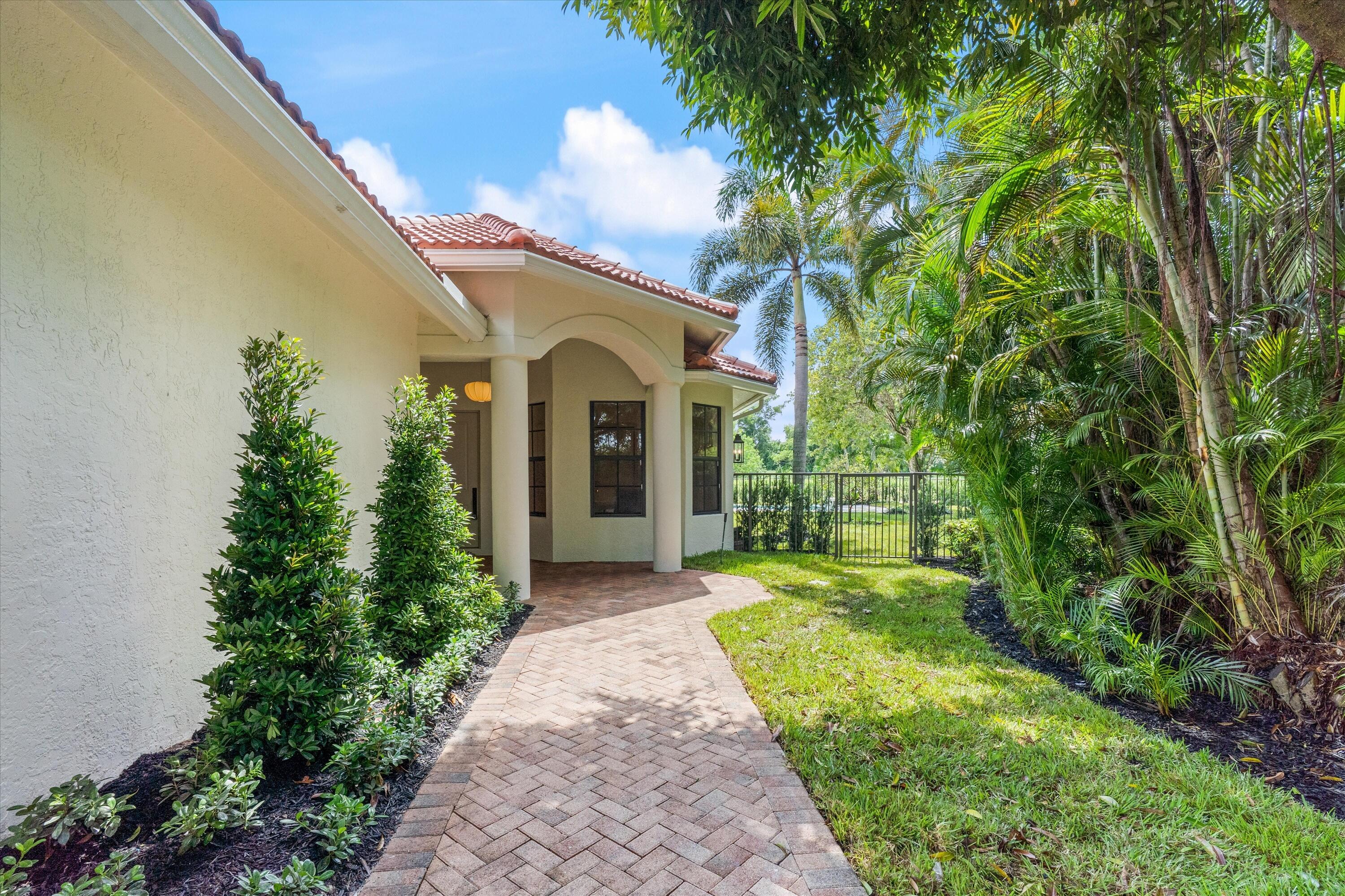 Shady Oaks Residence photo 5